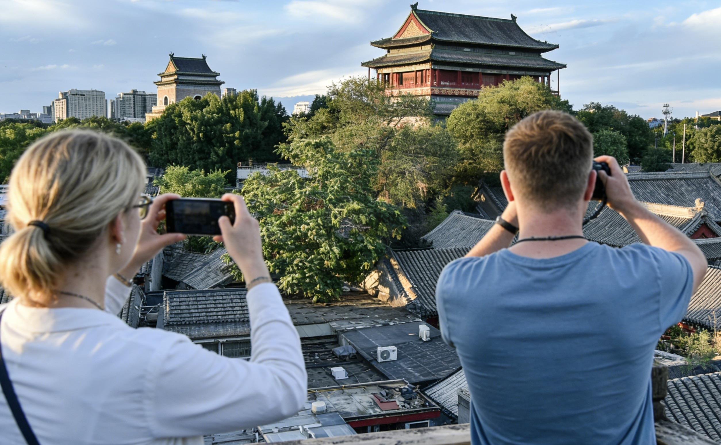 Private Hutong Walking Tour with Dumpling Meal