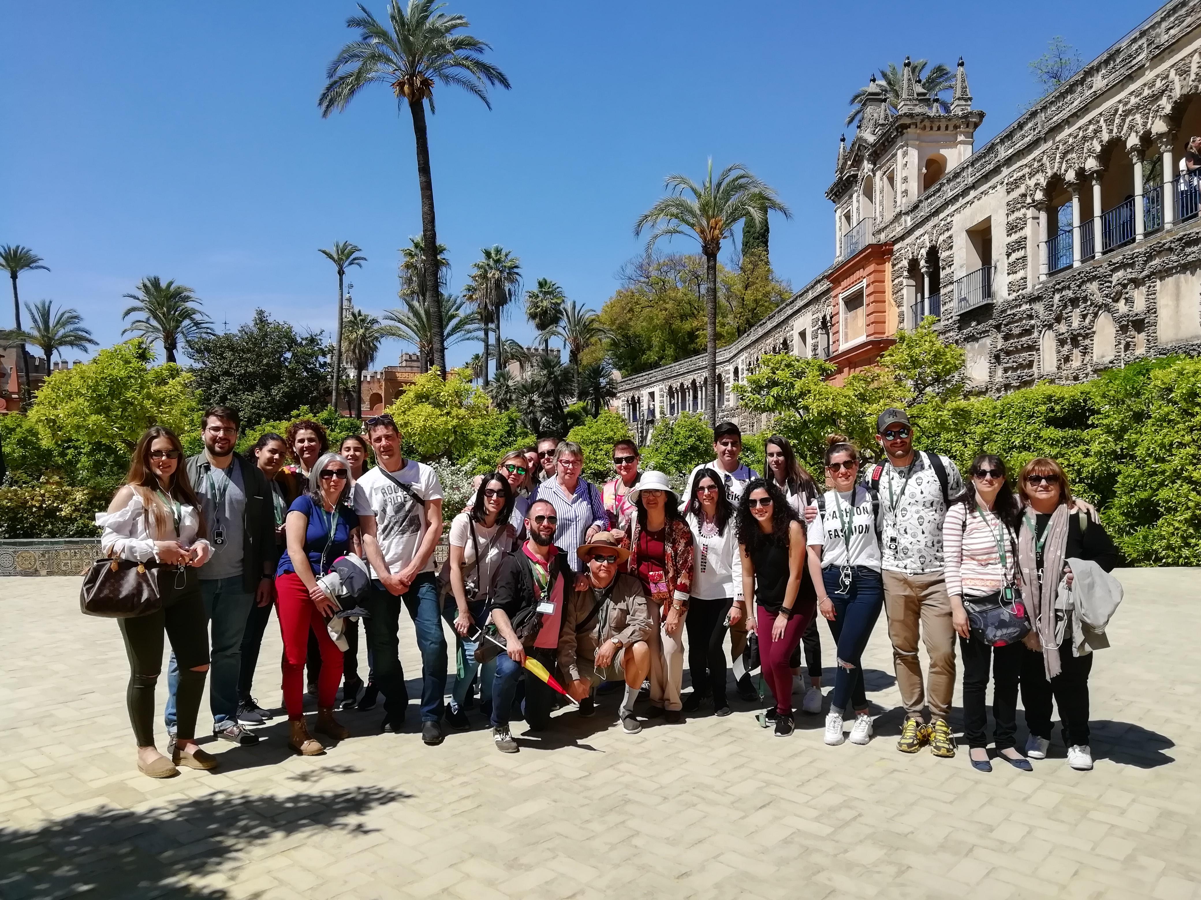 Seville Cathedral, Alcázar & River Cruise Guided Tour