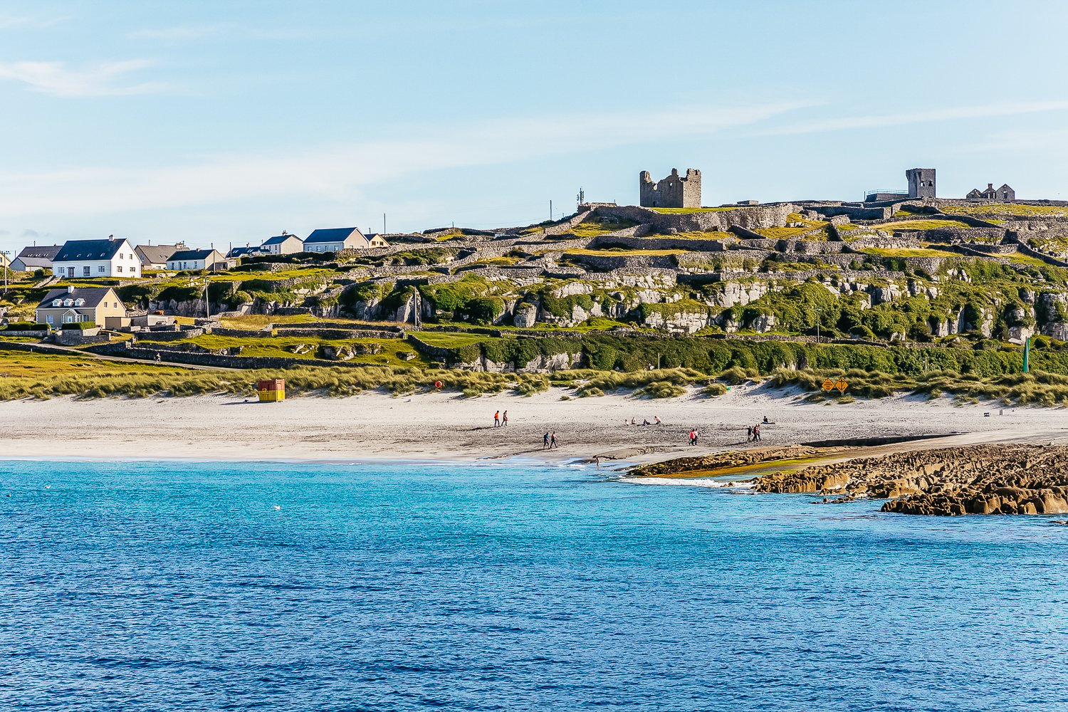 Aran Islands & Cliffs of Moher Day Tour with Cruise from Galway