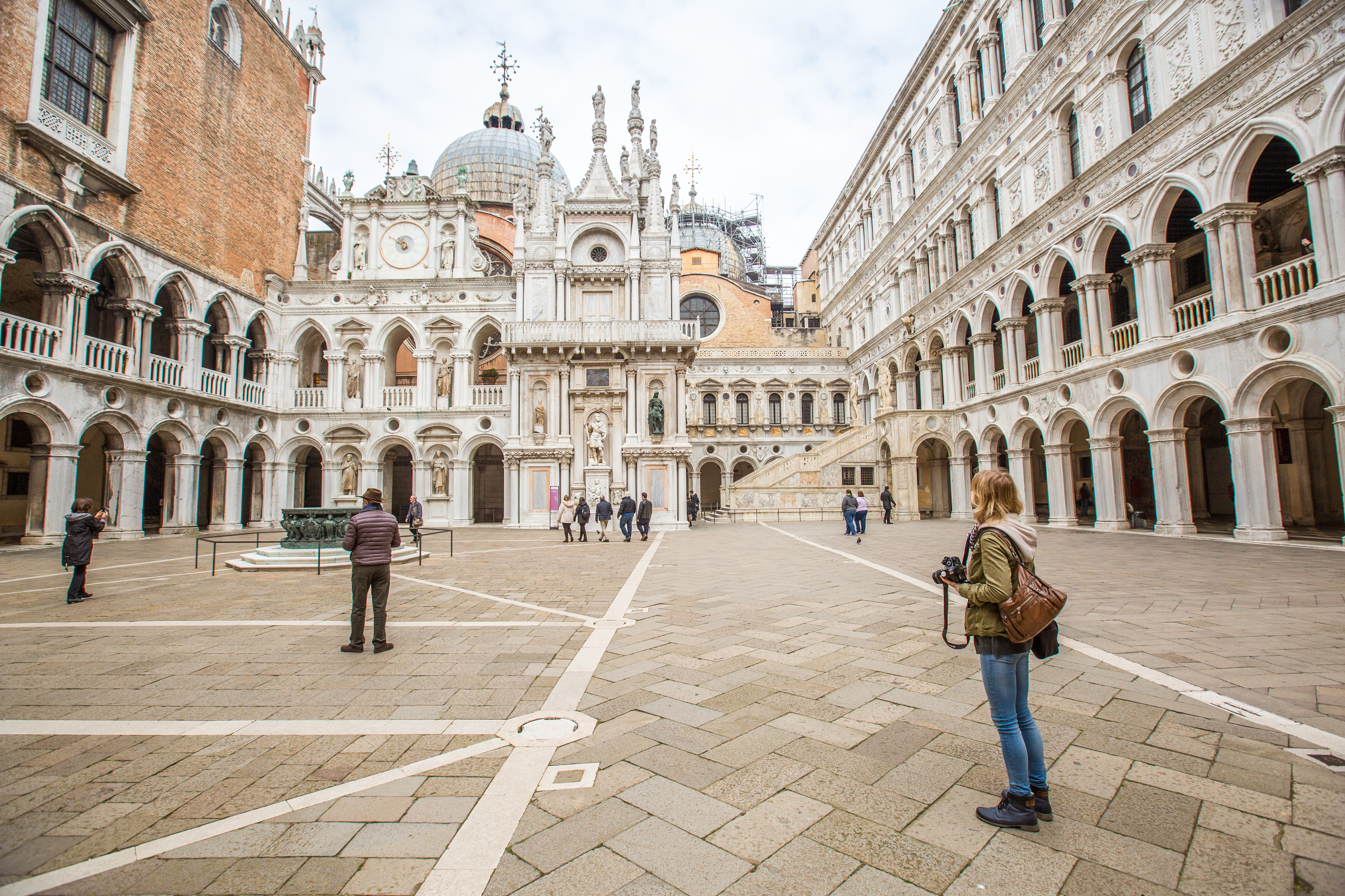 Doge's Palace Skip-the-Line Self-Guided Tour with Prisons