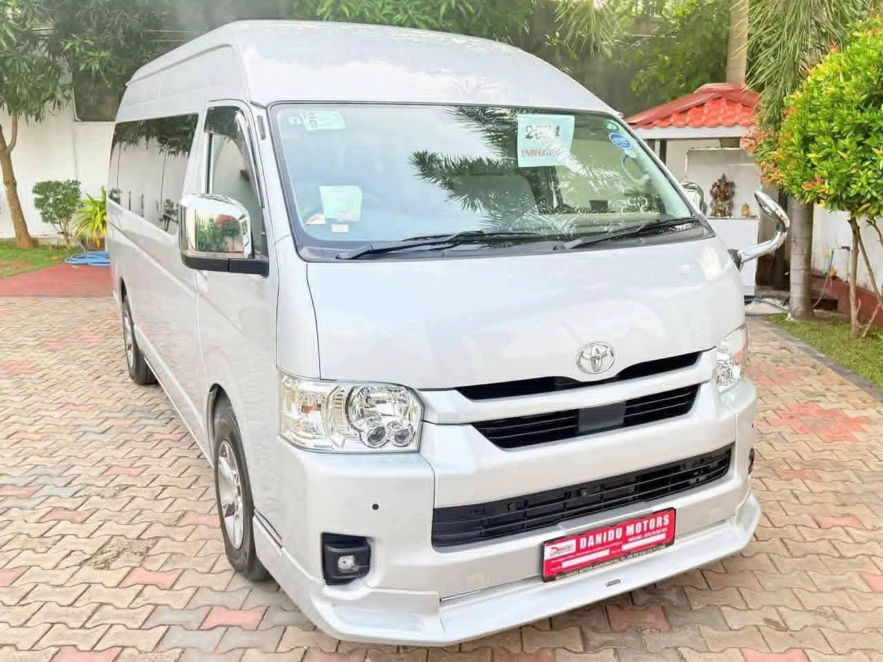 Private Sri Lanka Tour with Personal Driver