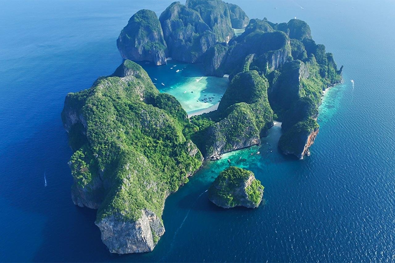 Phuket Phi Phi, Maya, and Khai Island Luxury Speedboat Tour