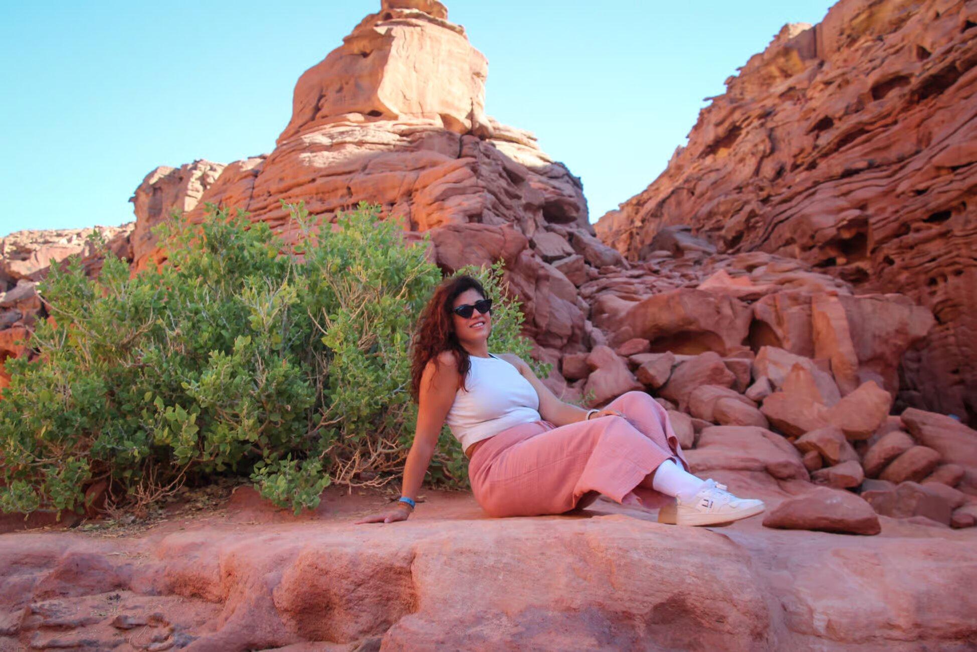 Sharm El-Sheikh: Colored Canyon, Blue Hole & Dahab Jeep Day Trip