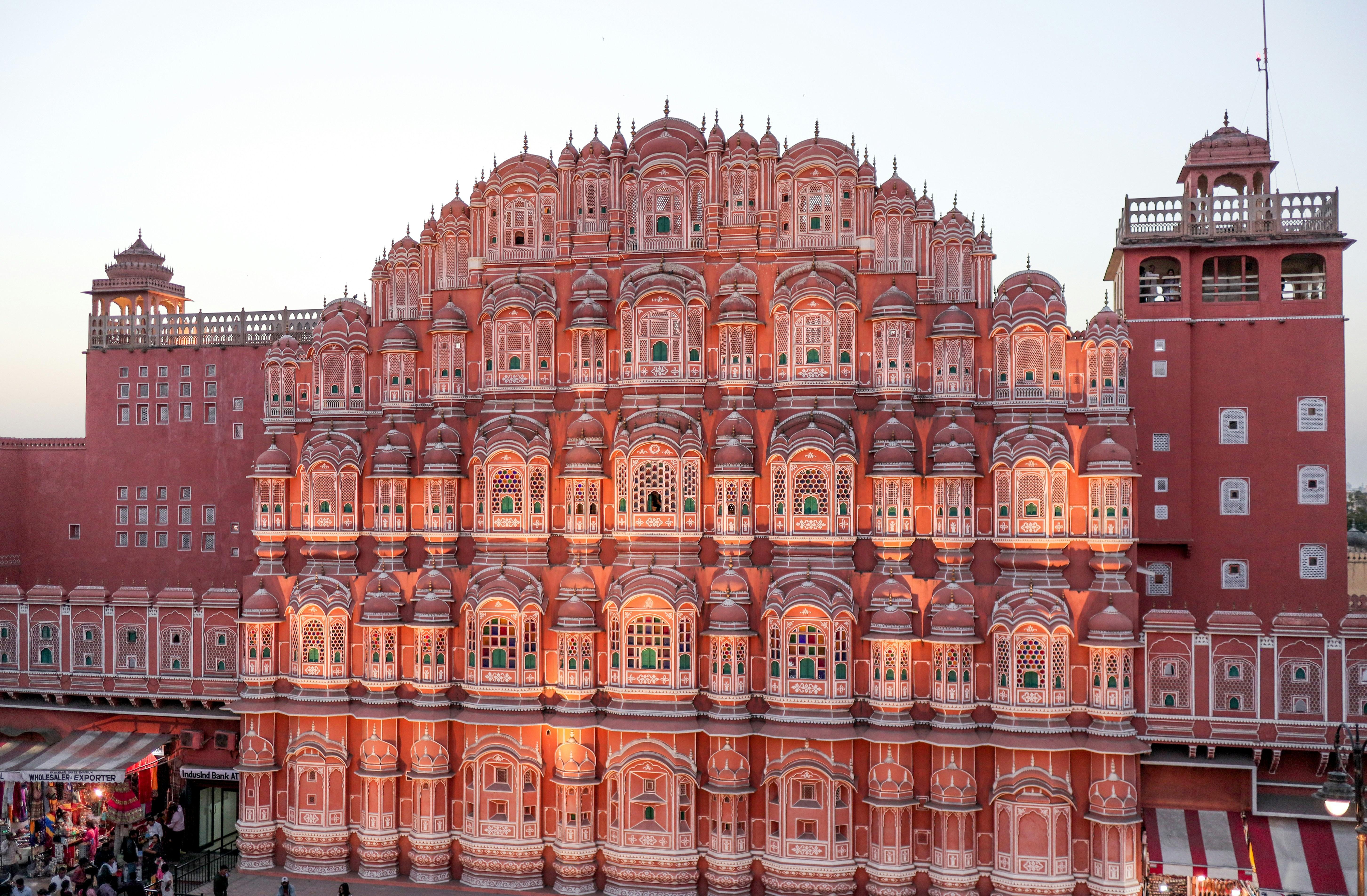 Jaipur Private Sightseeing Tour by Car – Half-Day or Full-Day