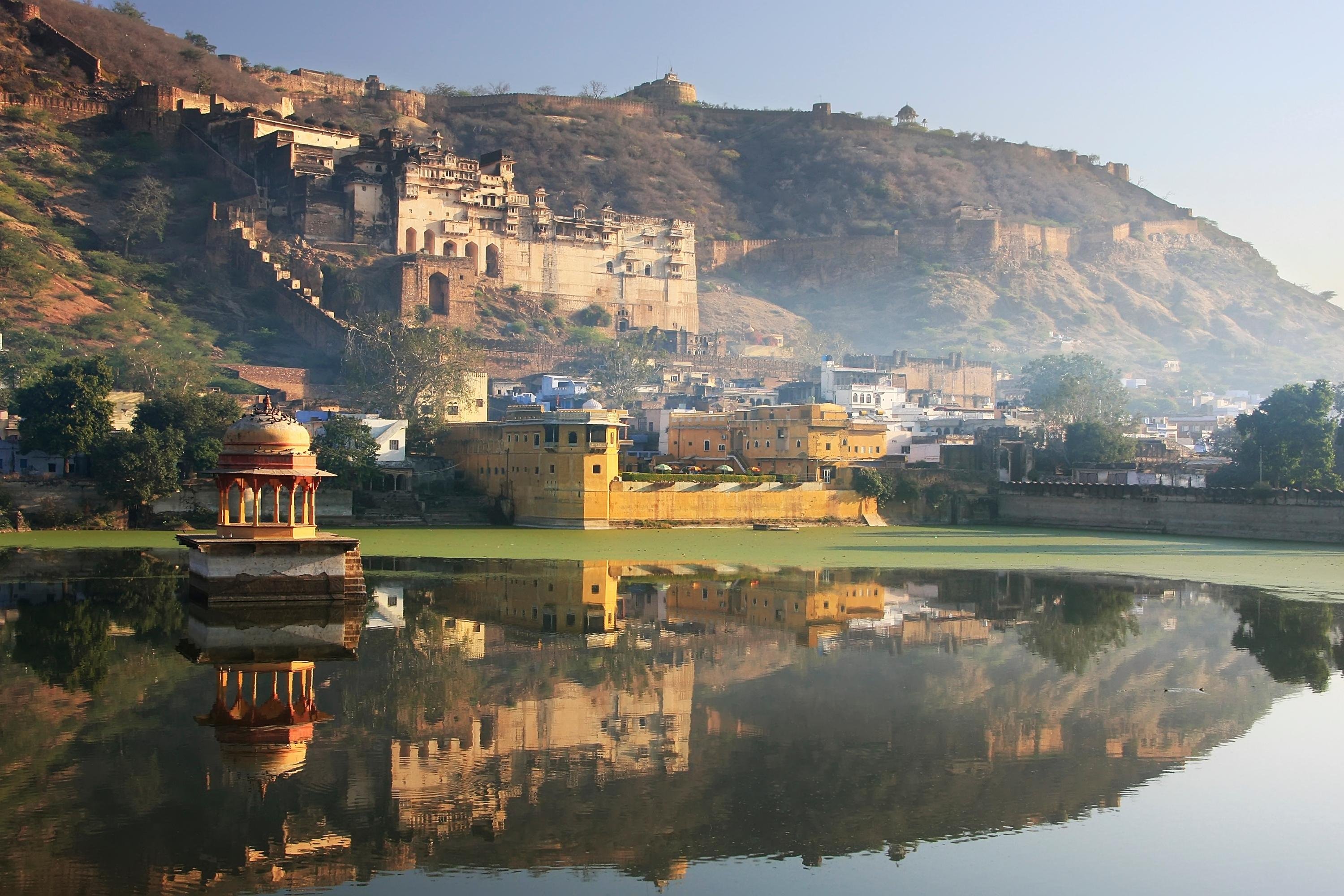 2-Day Private Rajasthan Heritage Tour: Udaipur, Kumbhalgarh & Ranakpur