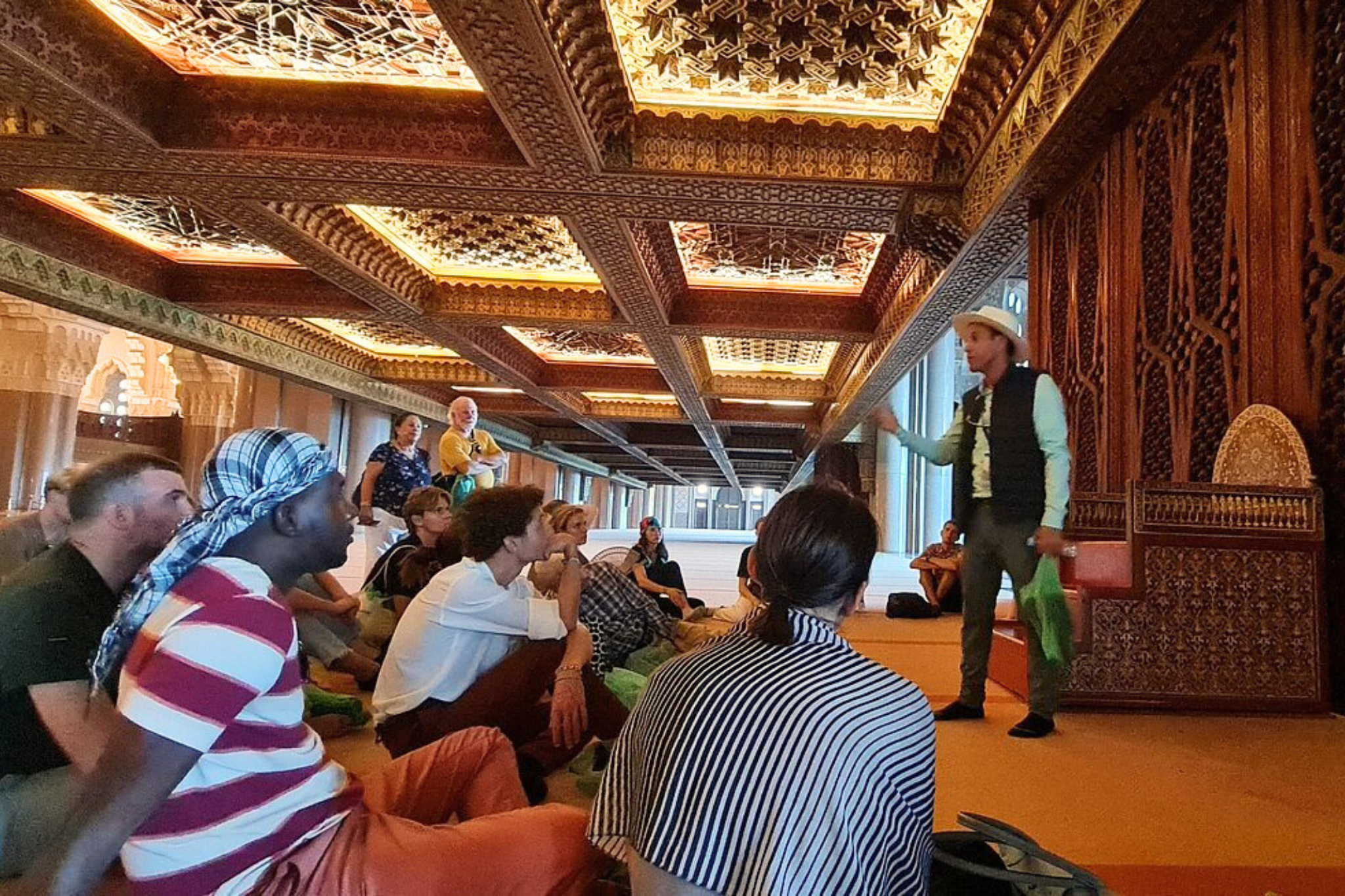 Casablanca Highlights: Private City Tour with Hassan II Mosque Access