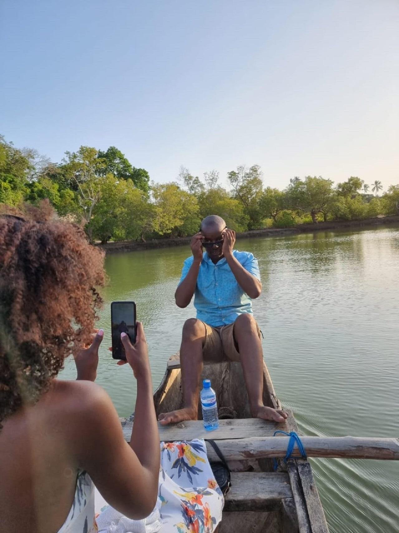 Kongo River Estuary Sunset Canoe Experience