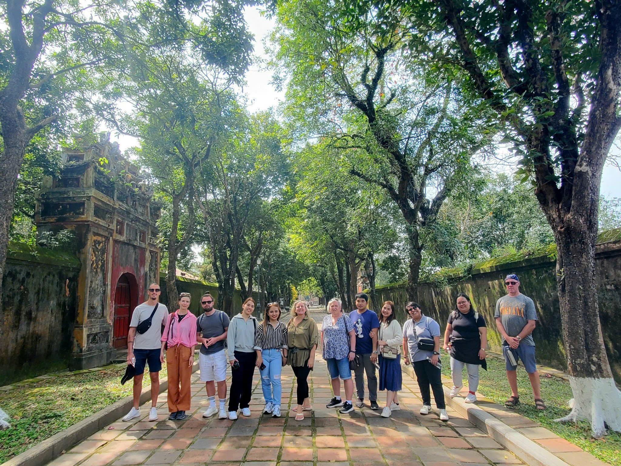 Hue Imperial Heritage & Perfume River Dragon Boat Tour