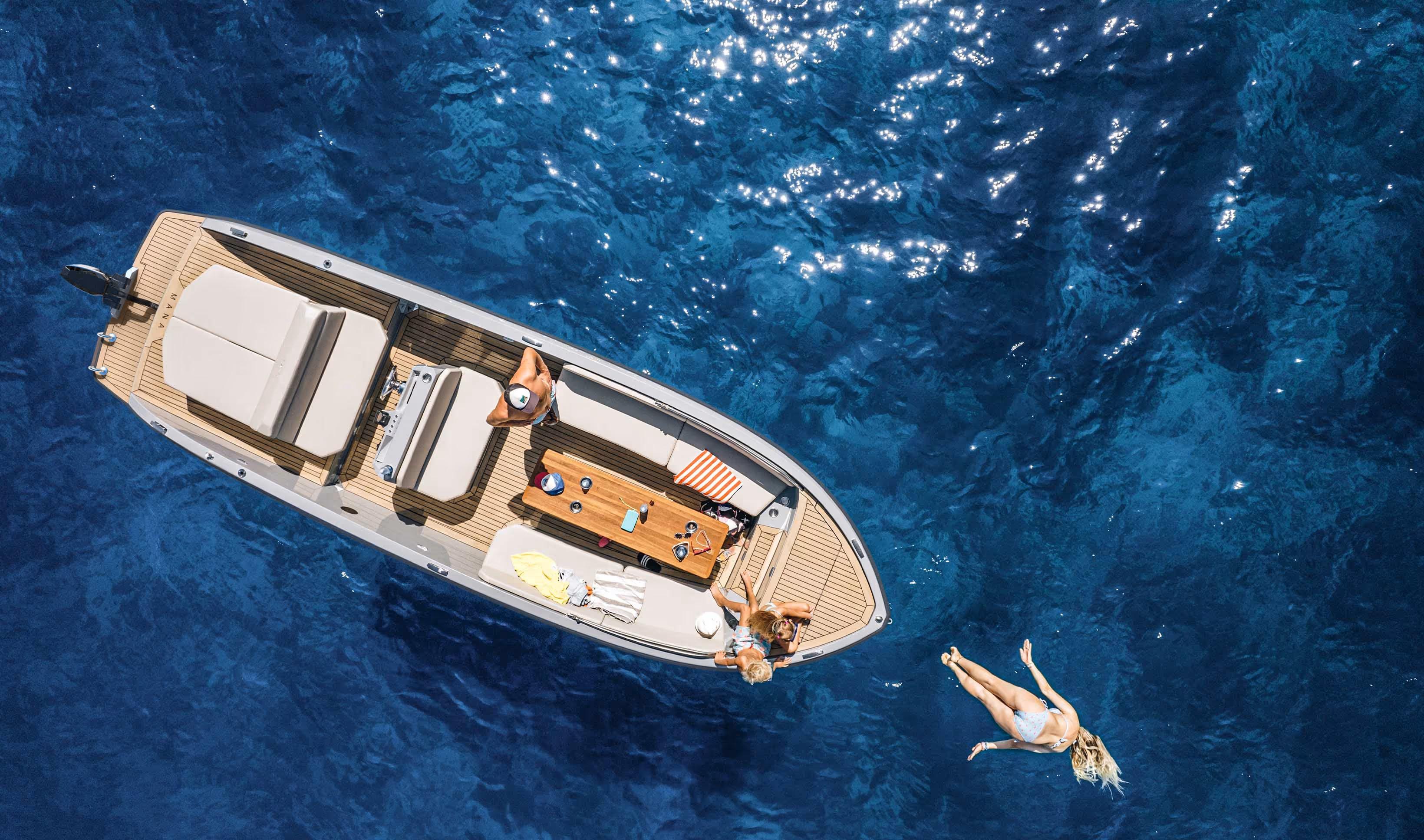 Private Sunset Sailing to Leuca's Sea Caves