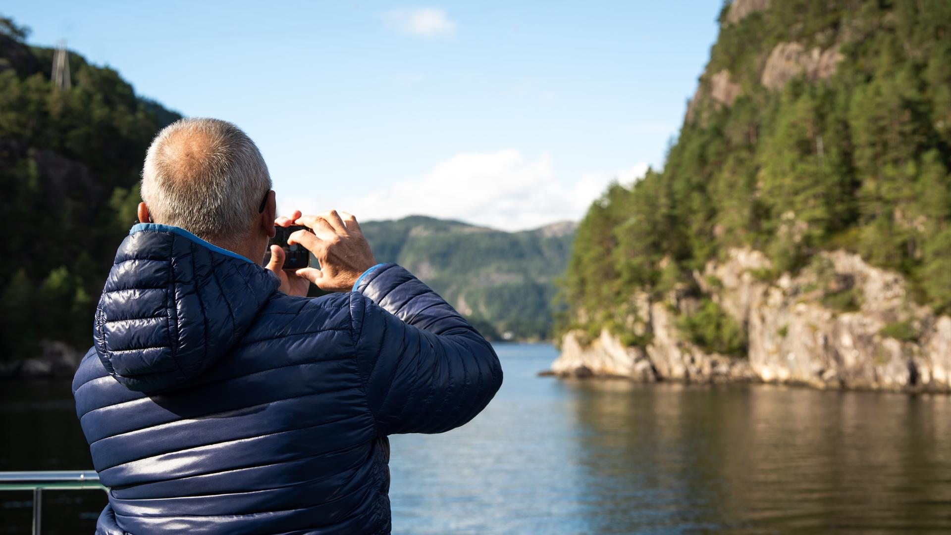 Mostraumen fjord cruise from Bergen — Osterfjord and the Mostraumen strait — image 7