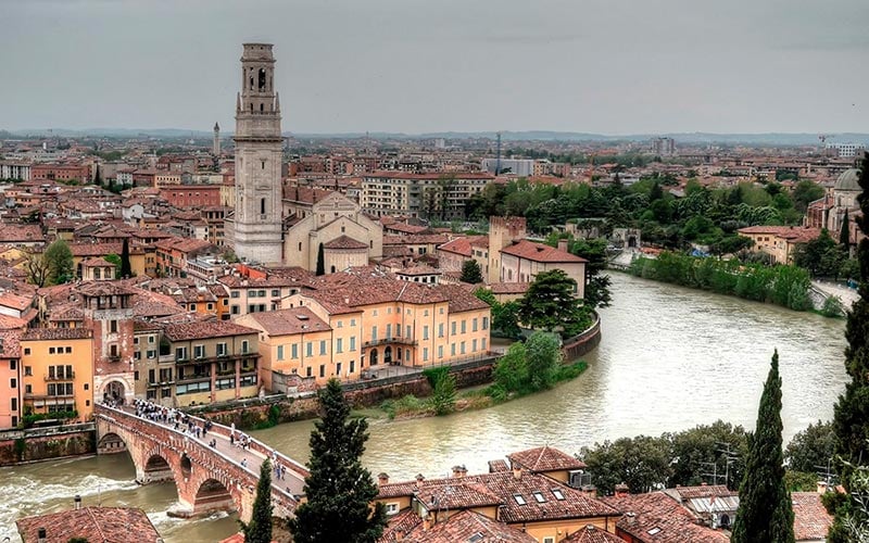 Verona, Lake Garda & Sirmione Day Trip from Jesolo