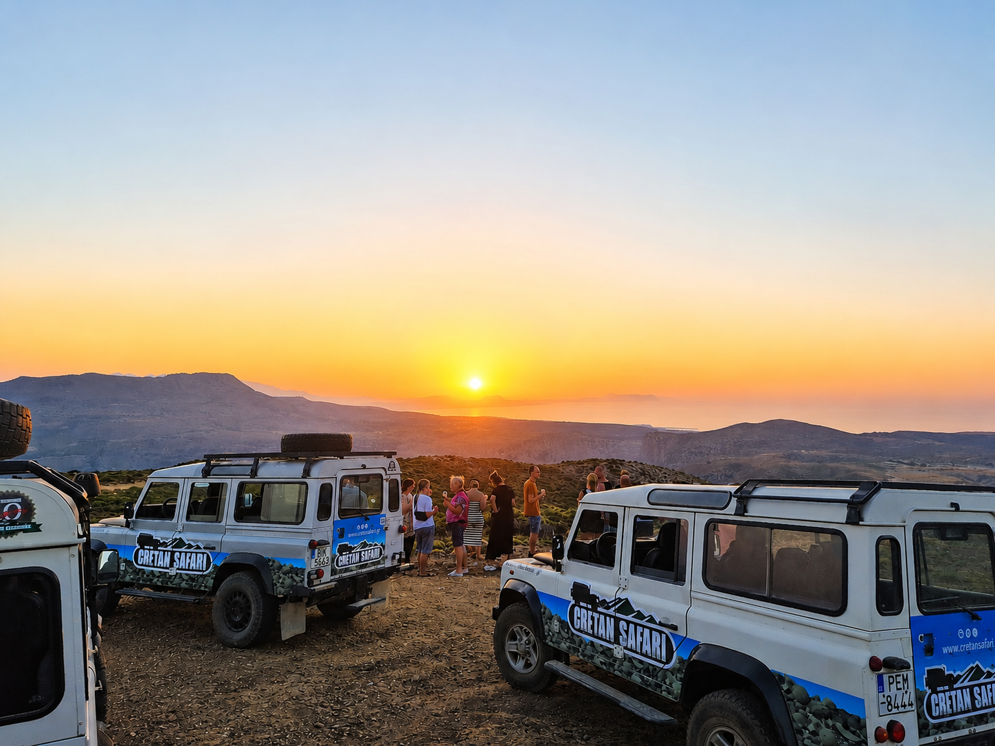 Rethymno Sunset Safari by Land Rover with Traditional Dinner