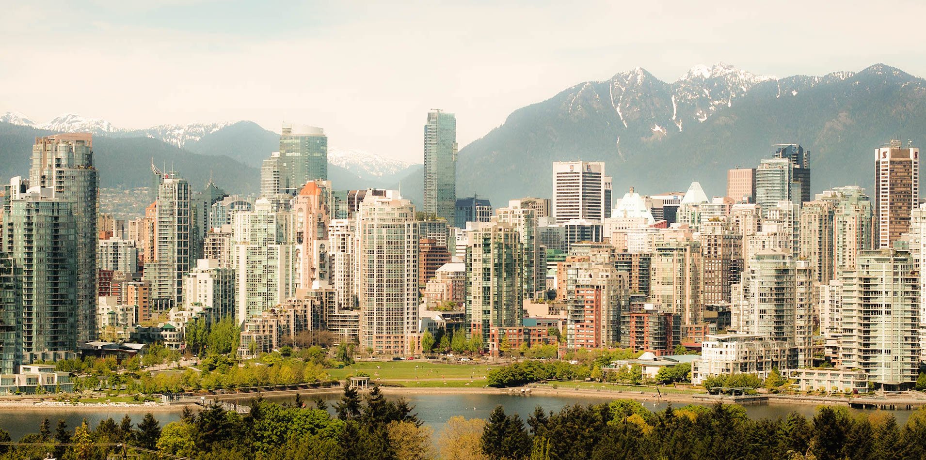 Private Vancouver Highlights: 4-Hour City Tour