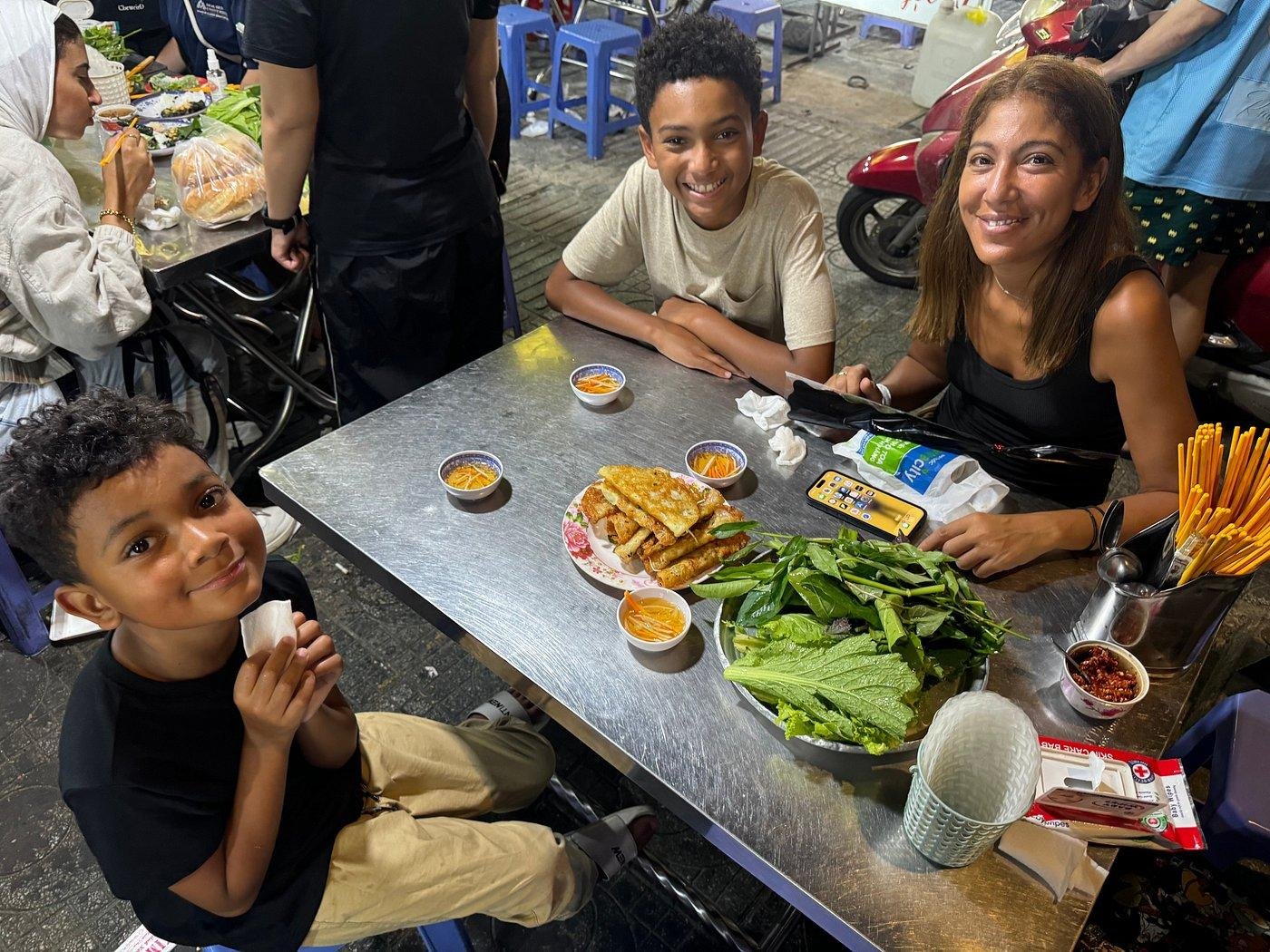 street food tour in Saigon — photo 12