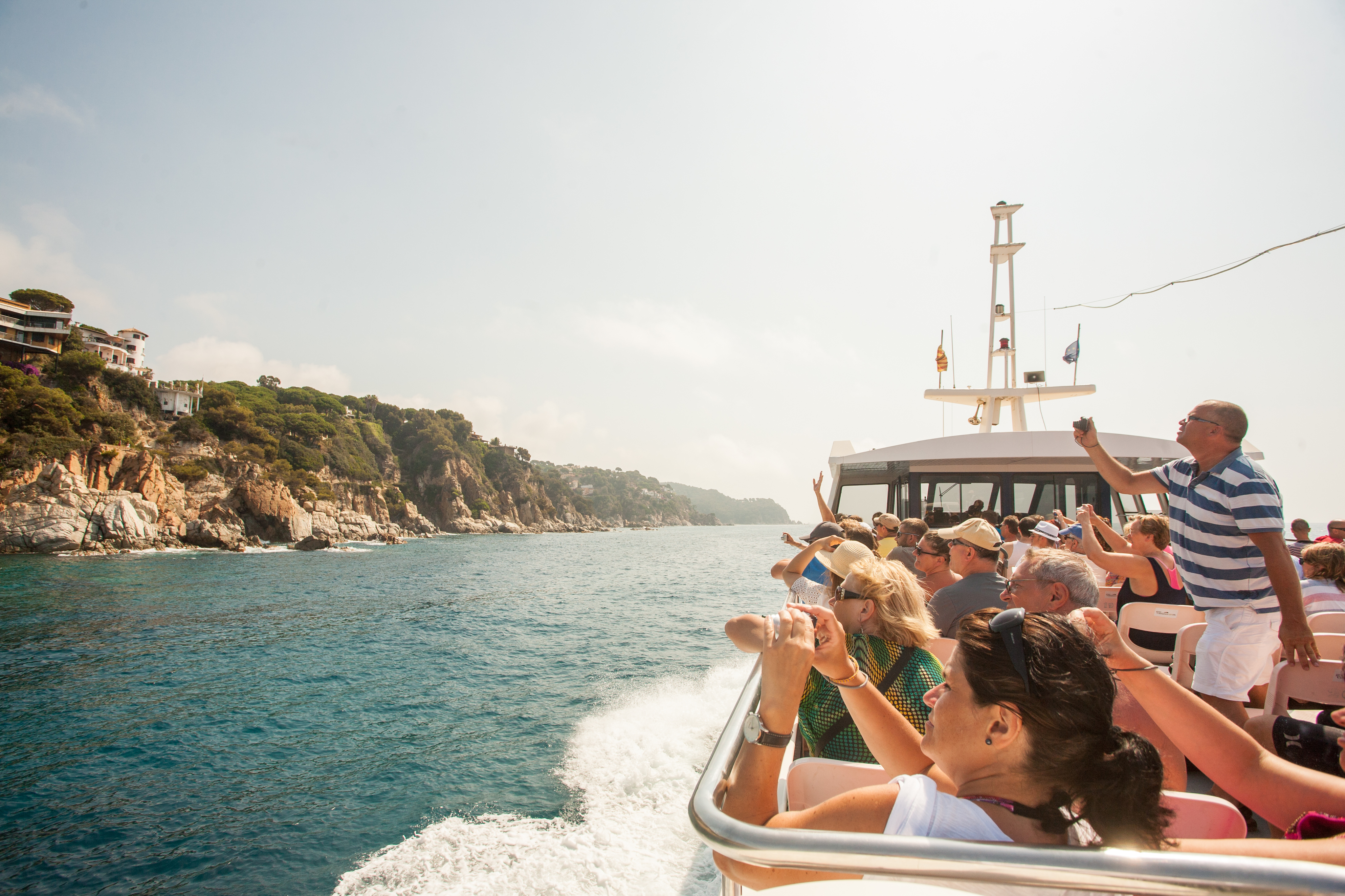 Costa Brava Day Trip from Barcelona with Lloret & Tossa de Mar Boat Cruise
