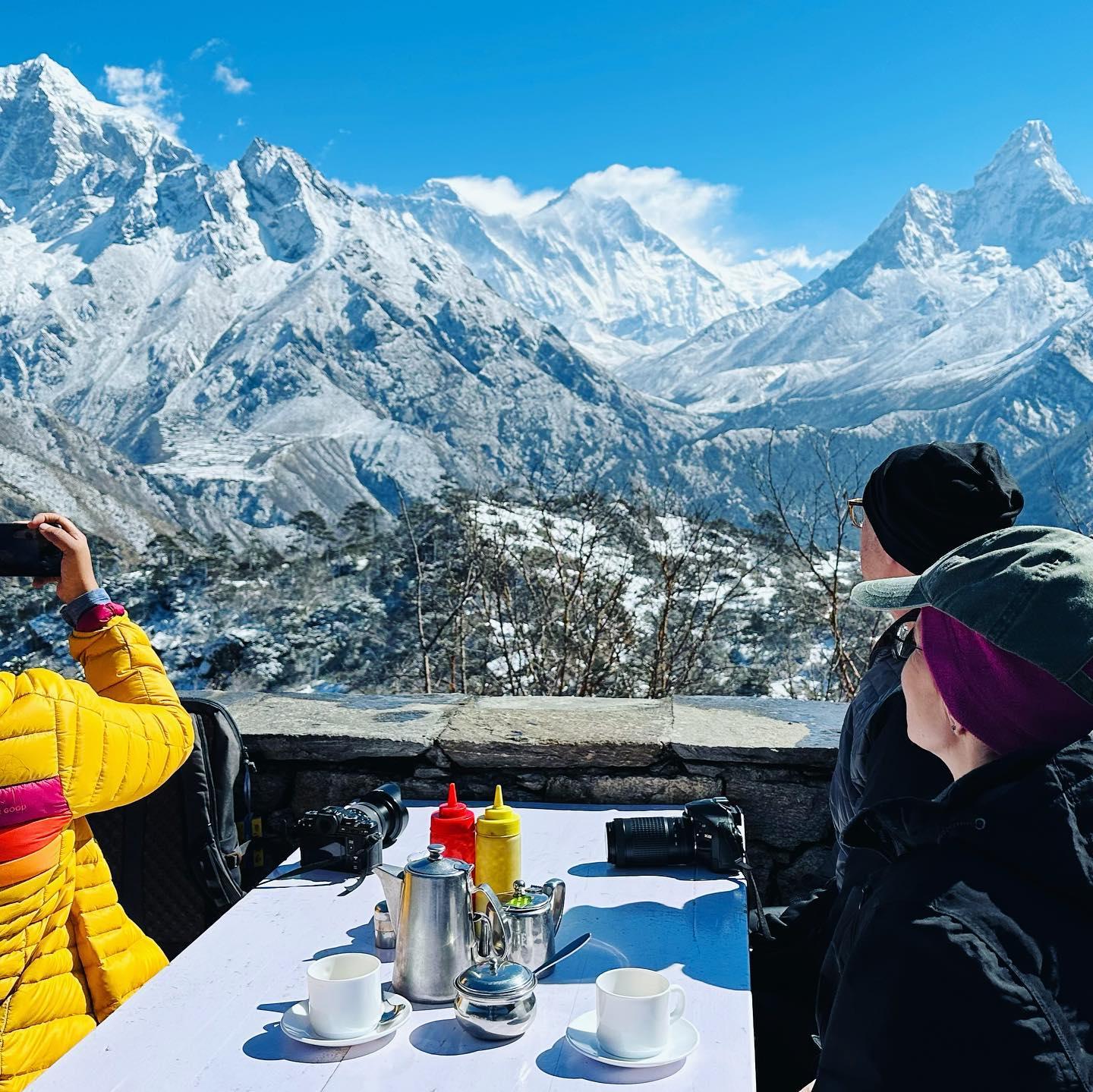 Mount Everest Day Trip: Scenic Flight or Helicopter Tour
