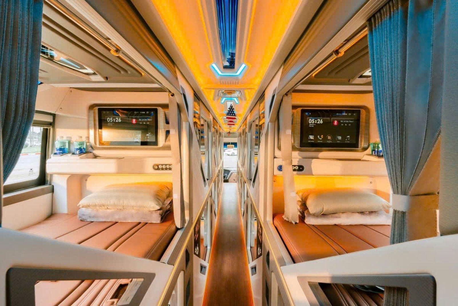 Hanoi–Sapa VIP Sleeper Bus Transfer