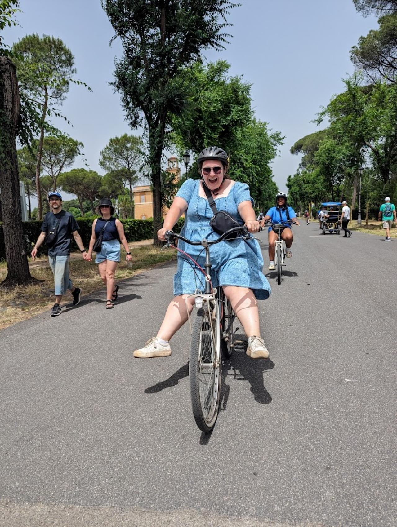 Villa Borghese bike tour Rome park cycling Pincio terrace — image 4
