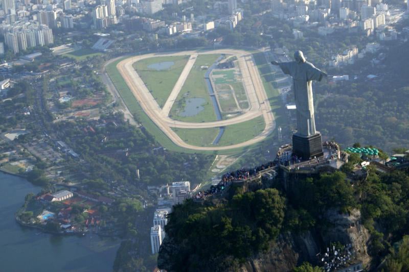 Rio de Janeiro Essentials: Christ the Redeemer, Sugarloaf & Maracanã