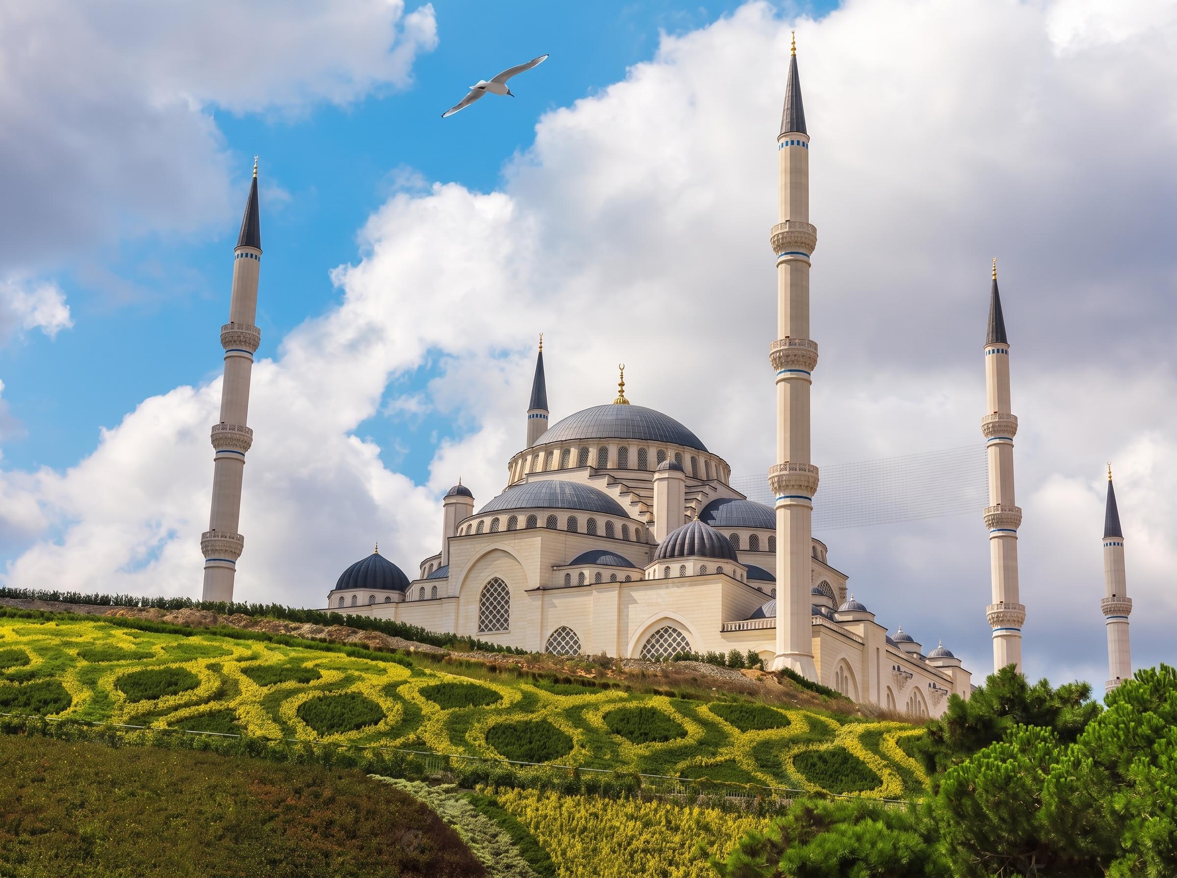 Cross-Continent Istanbul Tour with Bosphorus Boat Trip