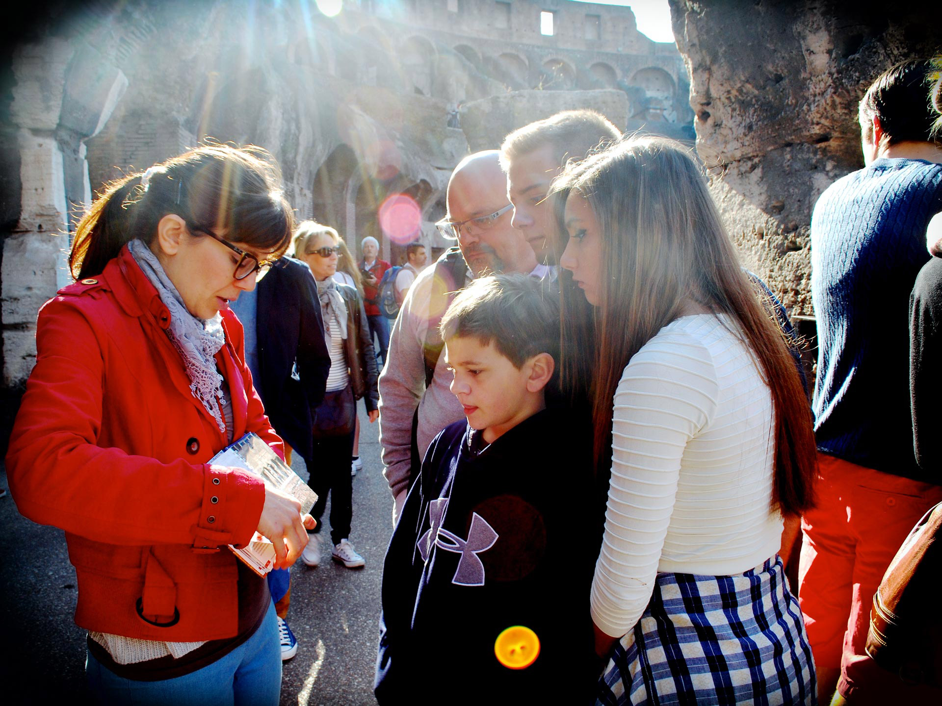 Rome: Private Colosseum Tour for Kids with Scavenger Hunt