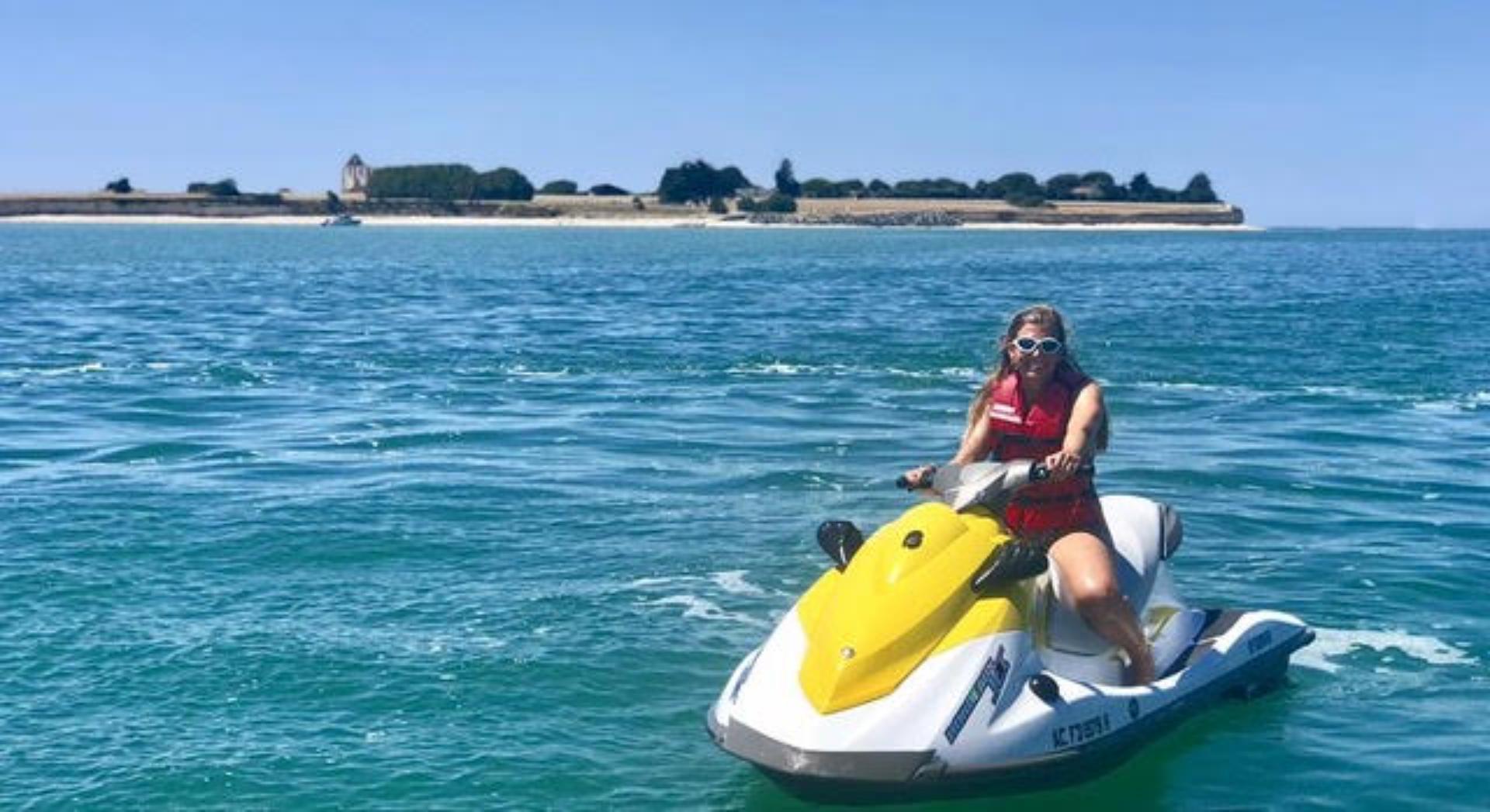 1-Hour Jet Ski Adventure on Île de Ré