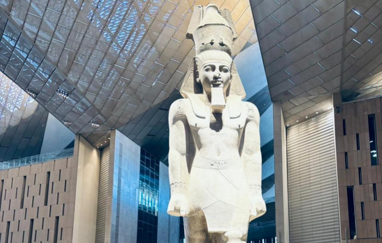 Cairo & Pyramids Day Trip by Flight from Hurghada