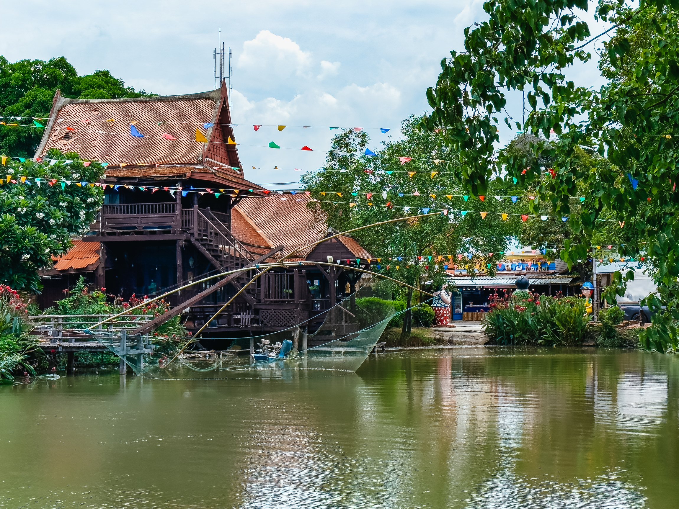 Ayutthaya & Floating Market Day Trip from Bangkok