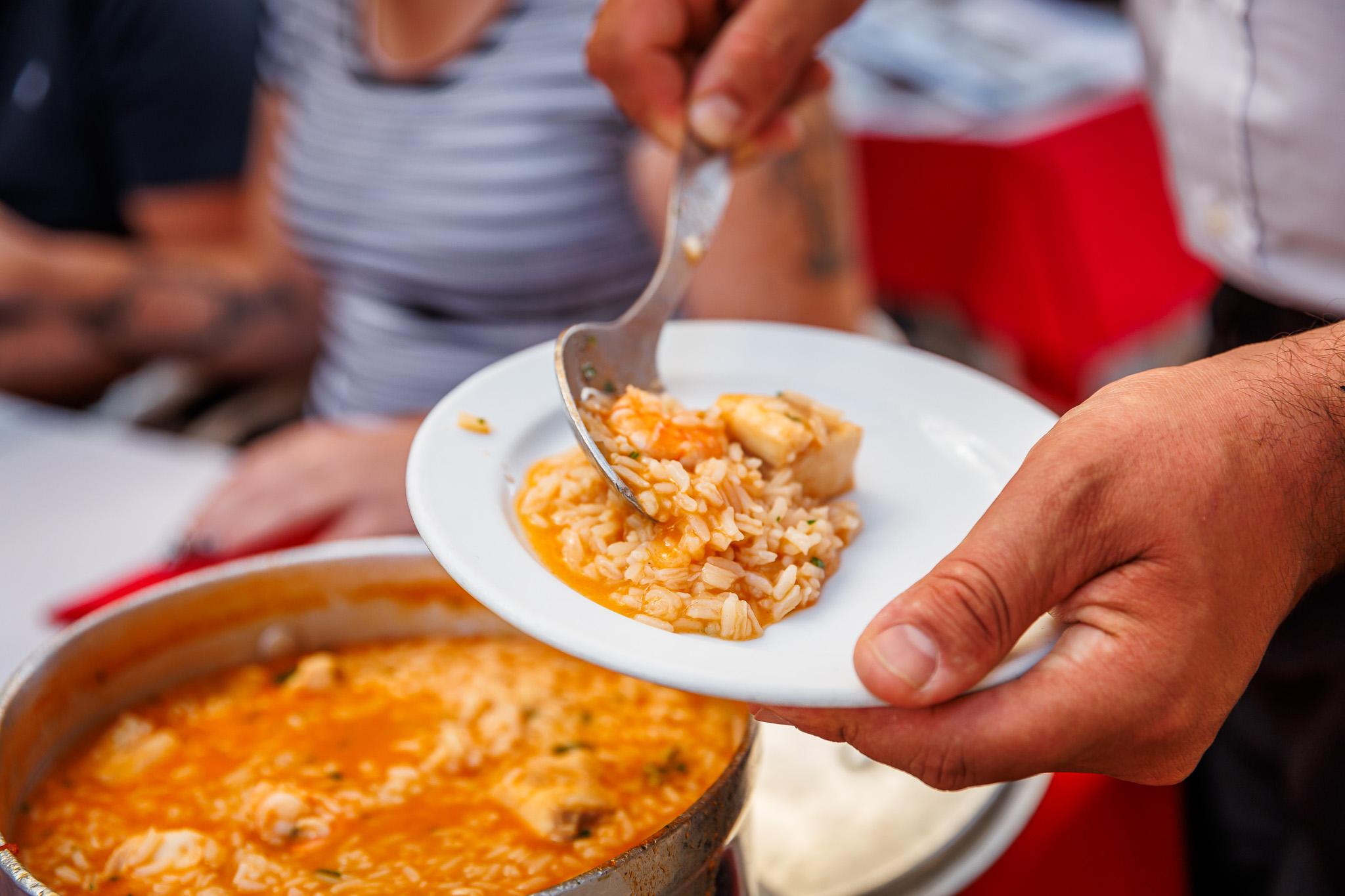 Lisbon Bites & Sips: Small-Group Food & Wine Walk