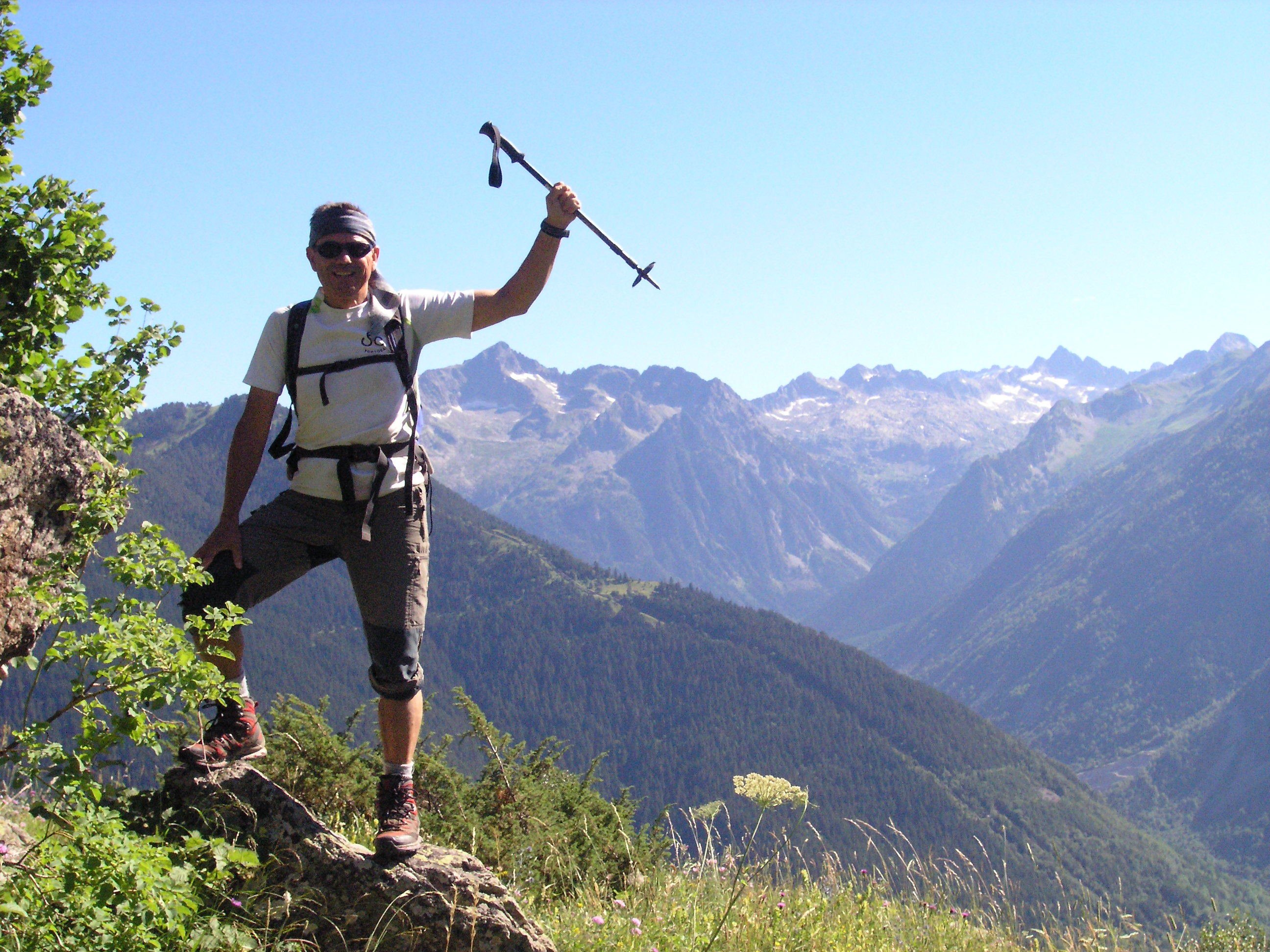Pyrenees Day Hike: Multi-Level Mountain Experience from Barcelona
