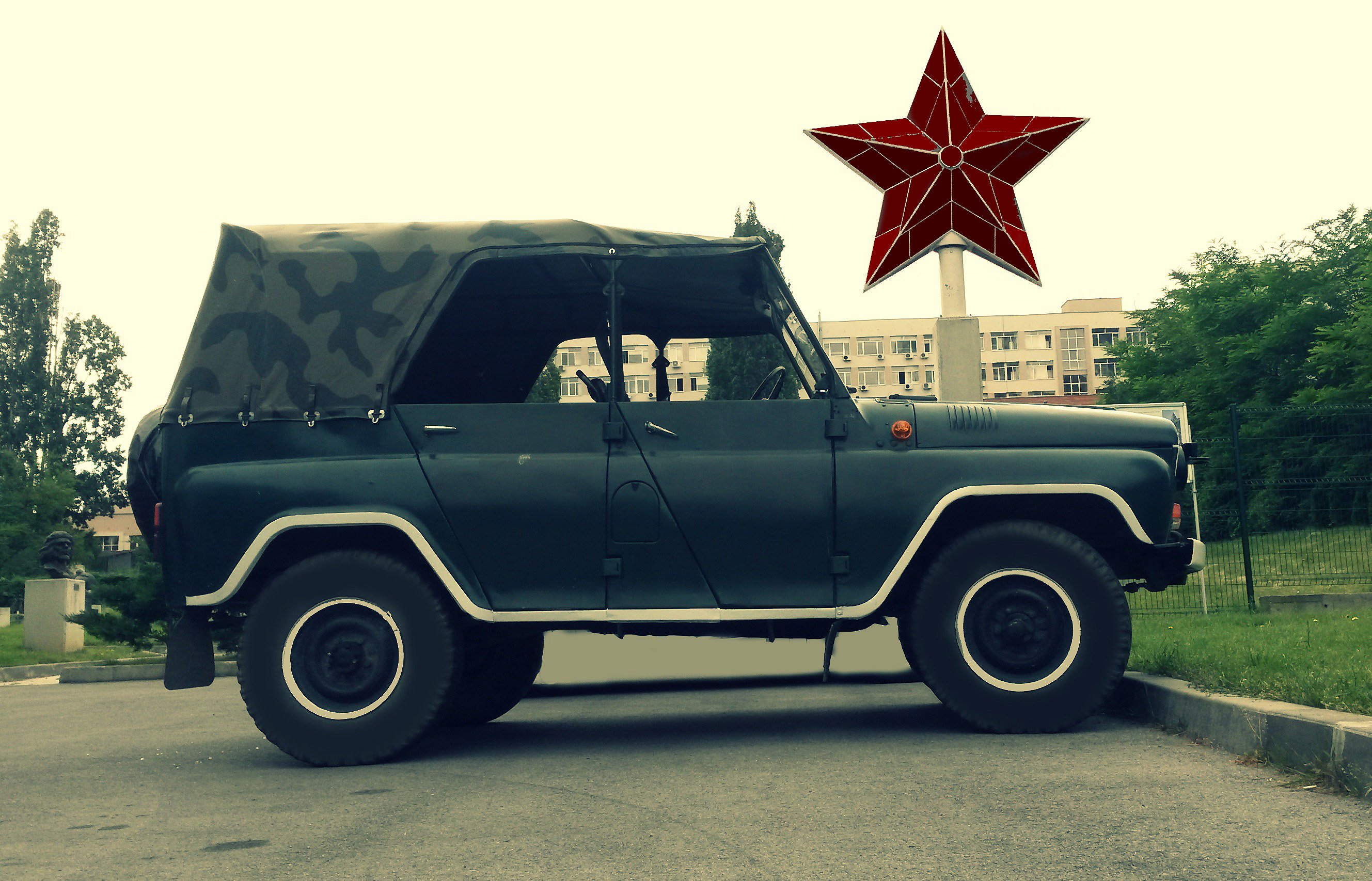 Private Sofia Communist Heritage Jeep Experience