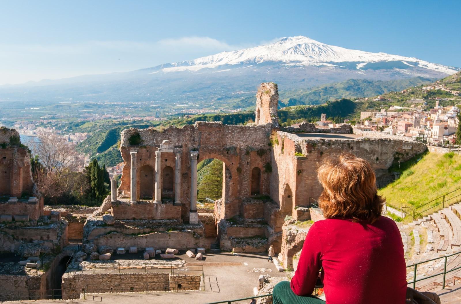 Private Walking Tour of Taormina's Historic Landmarks