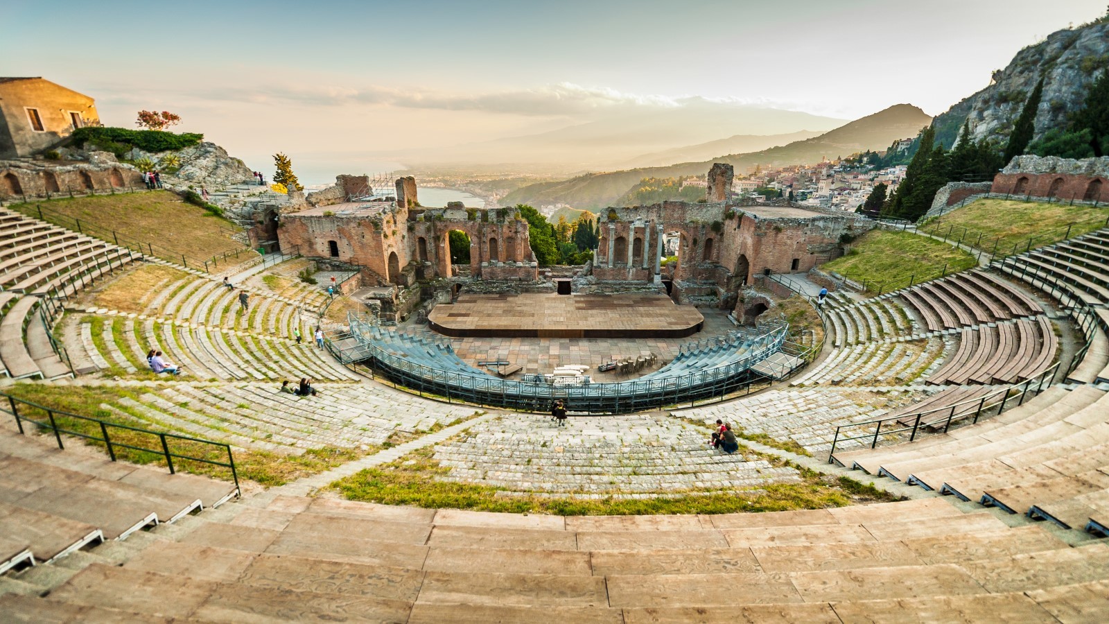 Private Walking Tour of Taormina's Historic Landmarks