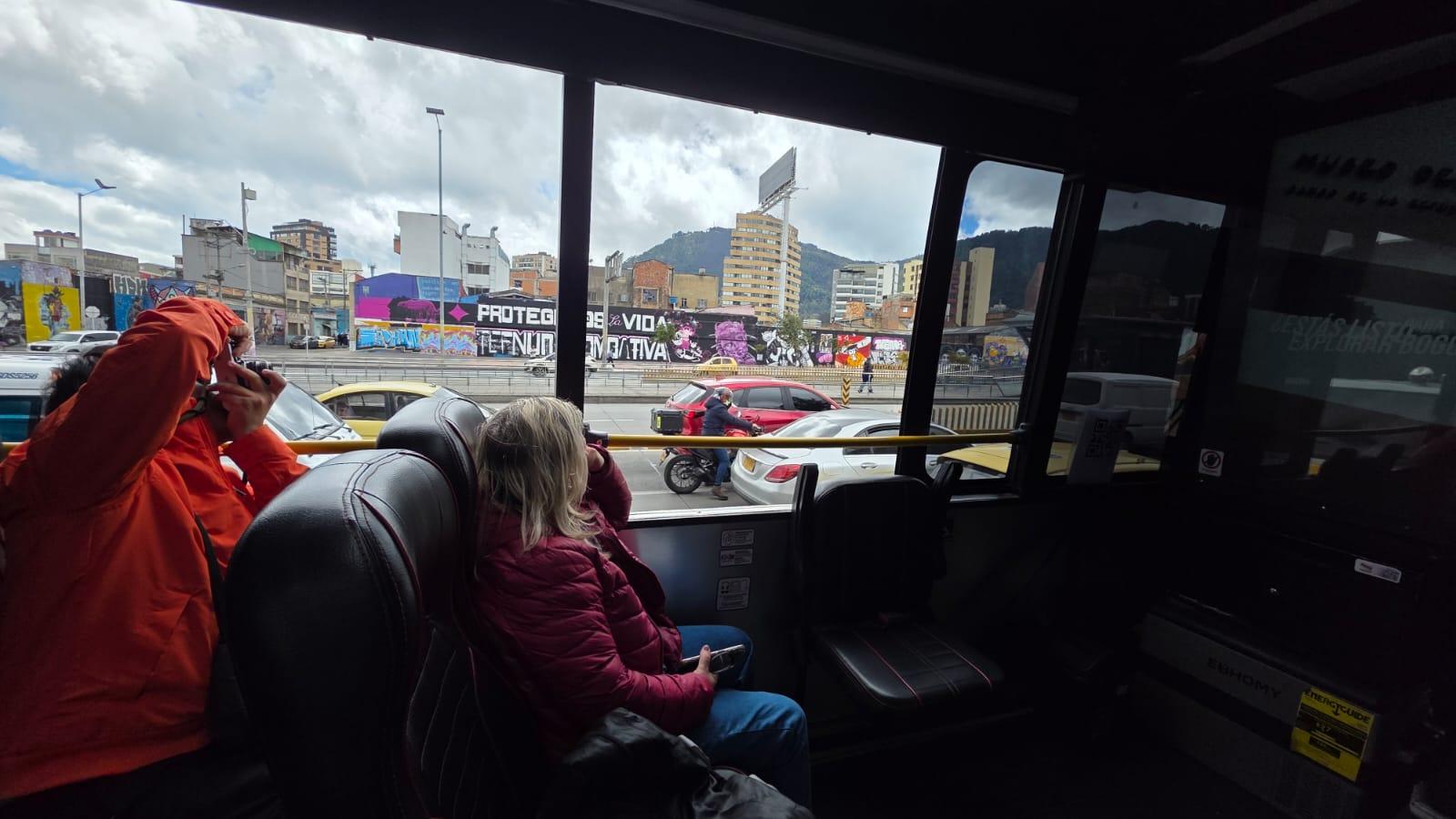 Bogotá Highlights: Panoramic Bus, Walking Tour & Optional Monserrate