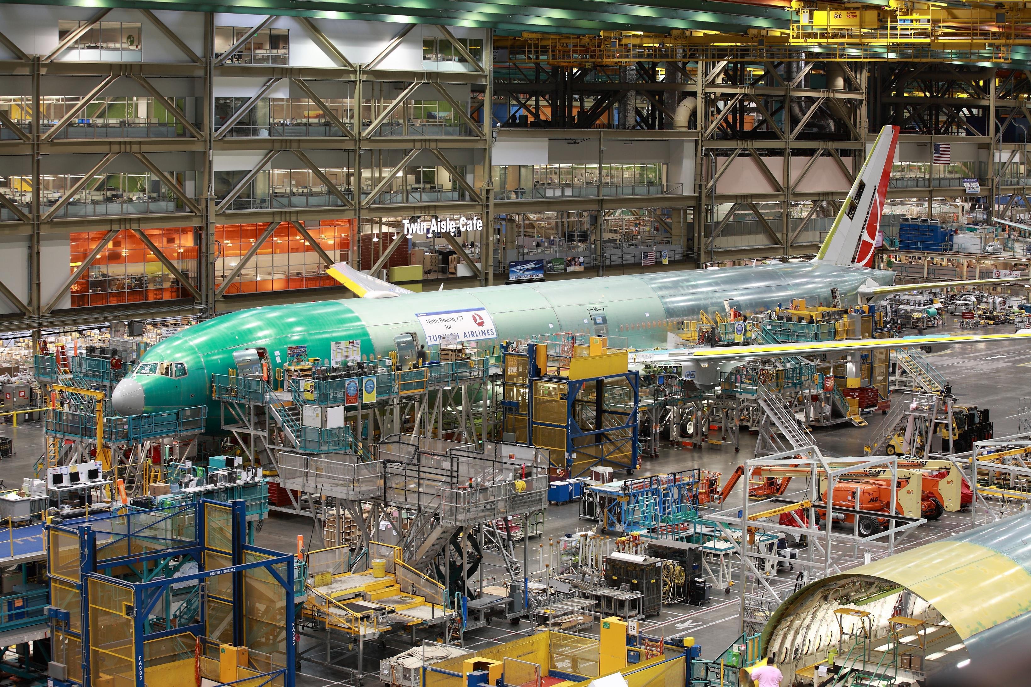 Boeing factory tour — wide-body assembly line seen from the visitor balcony at Everett — image 4