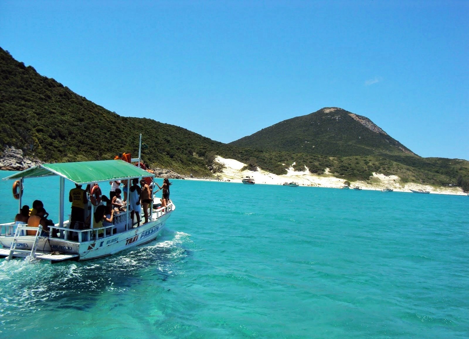 Arraial do Cabo Day Tour from Rio de Janeiro