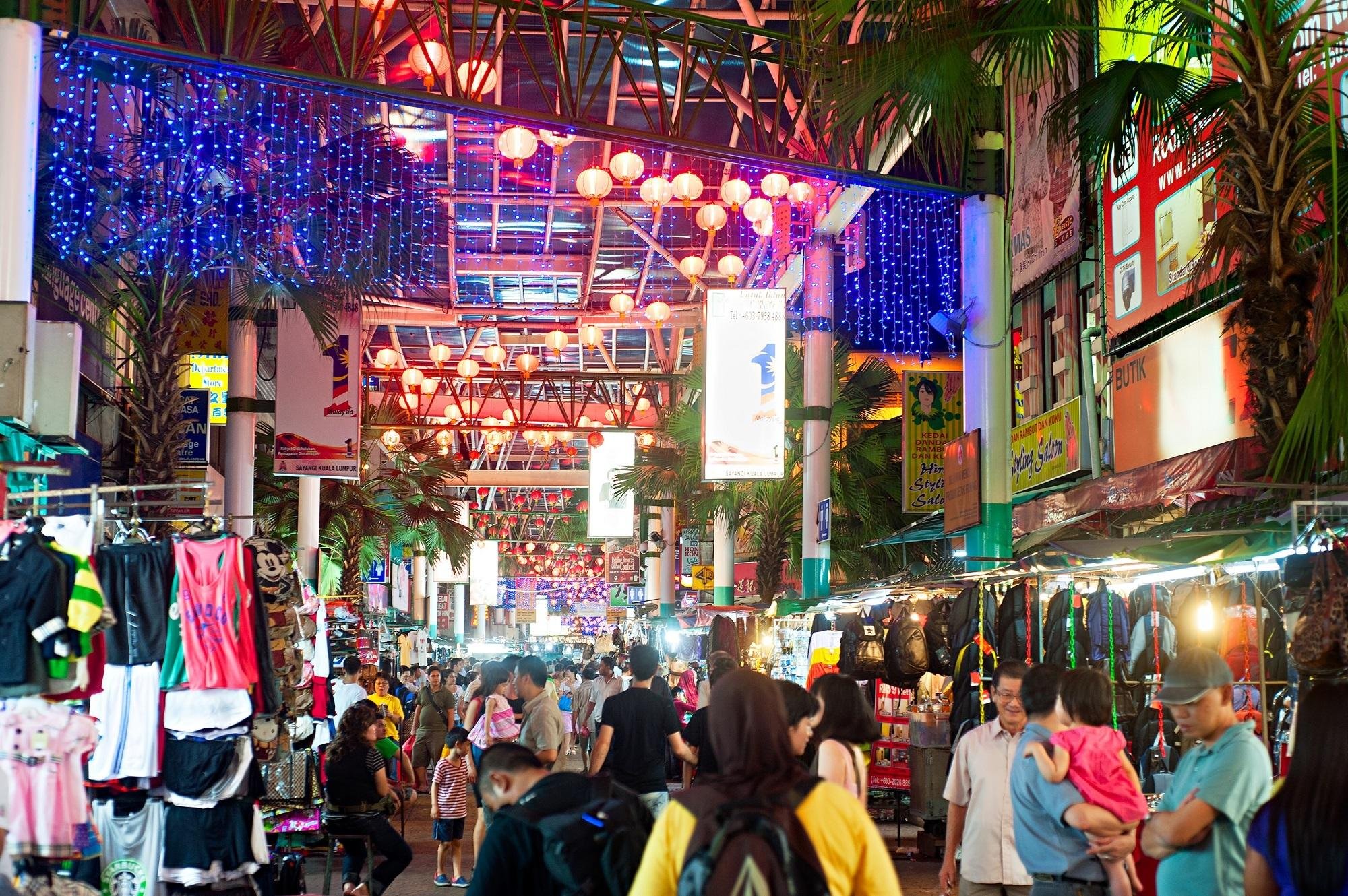Evening Markets & Cultural Discovery Tour