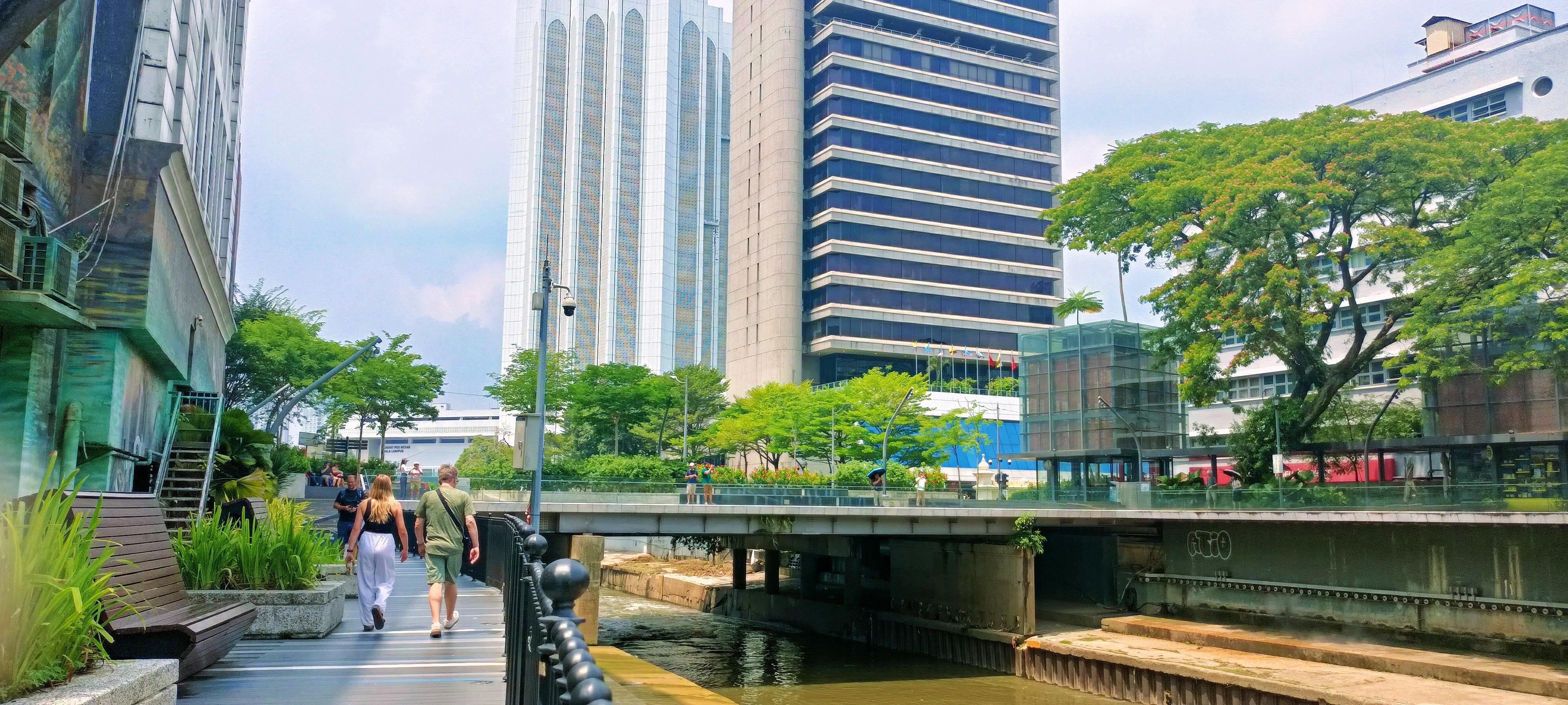 Ultimate Kuala Lumpur City Highlights & Batu Caves Tour