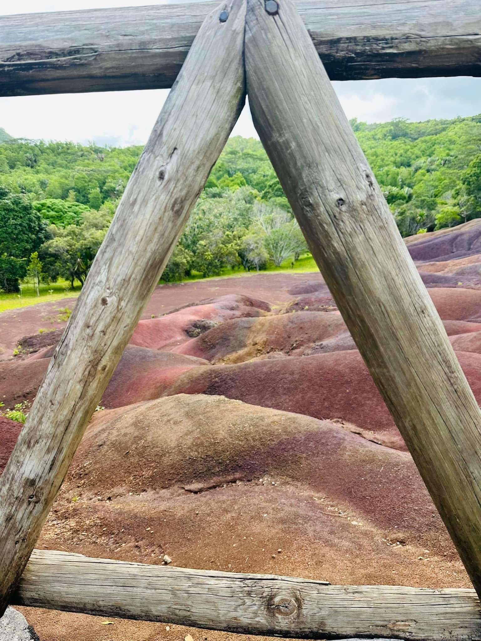 Mauritius Highlights: Volcanic Craters, Sacred Sites & Coastal Beauty