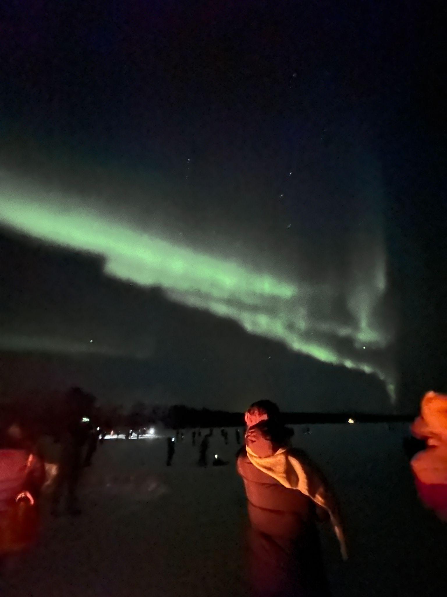 Rovaniemi Northern Lights Hunt with Lakeside BBQ