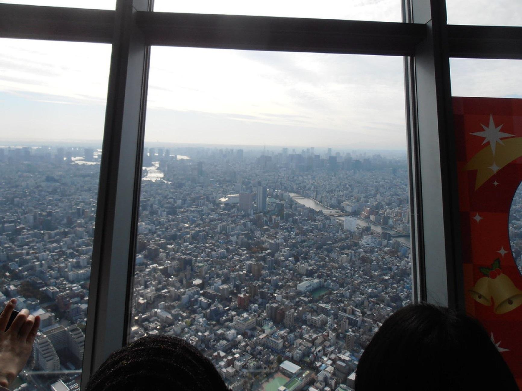 Asakusa Highlights Walk: Sensoji, Skytree & Local Snacks