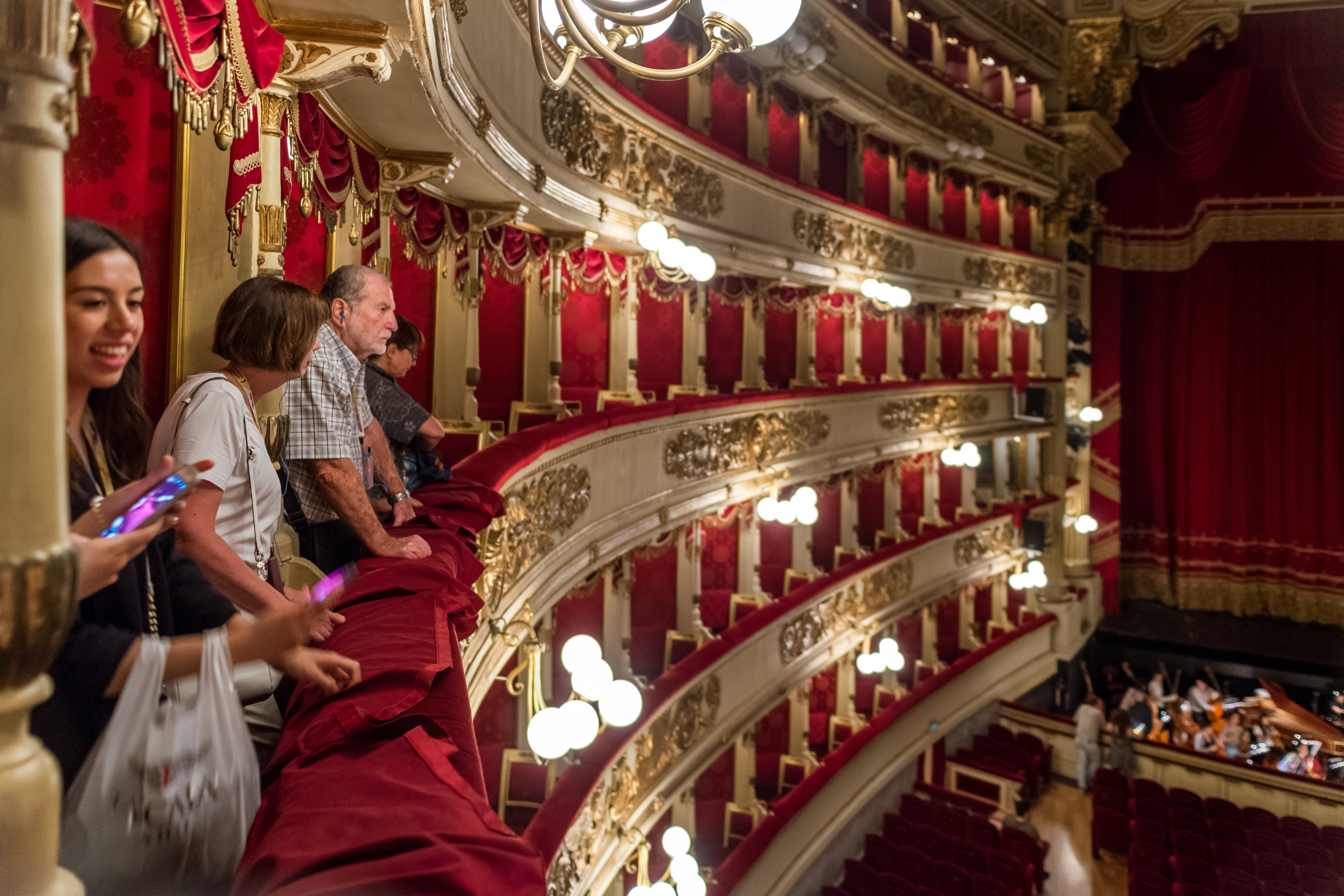 Milan: La Scala Theater & Museum Guided Tour
