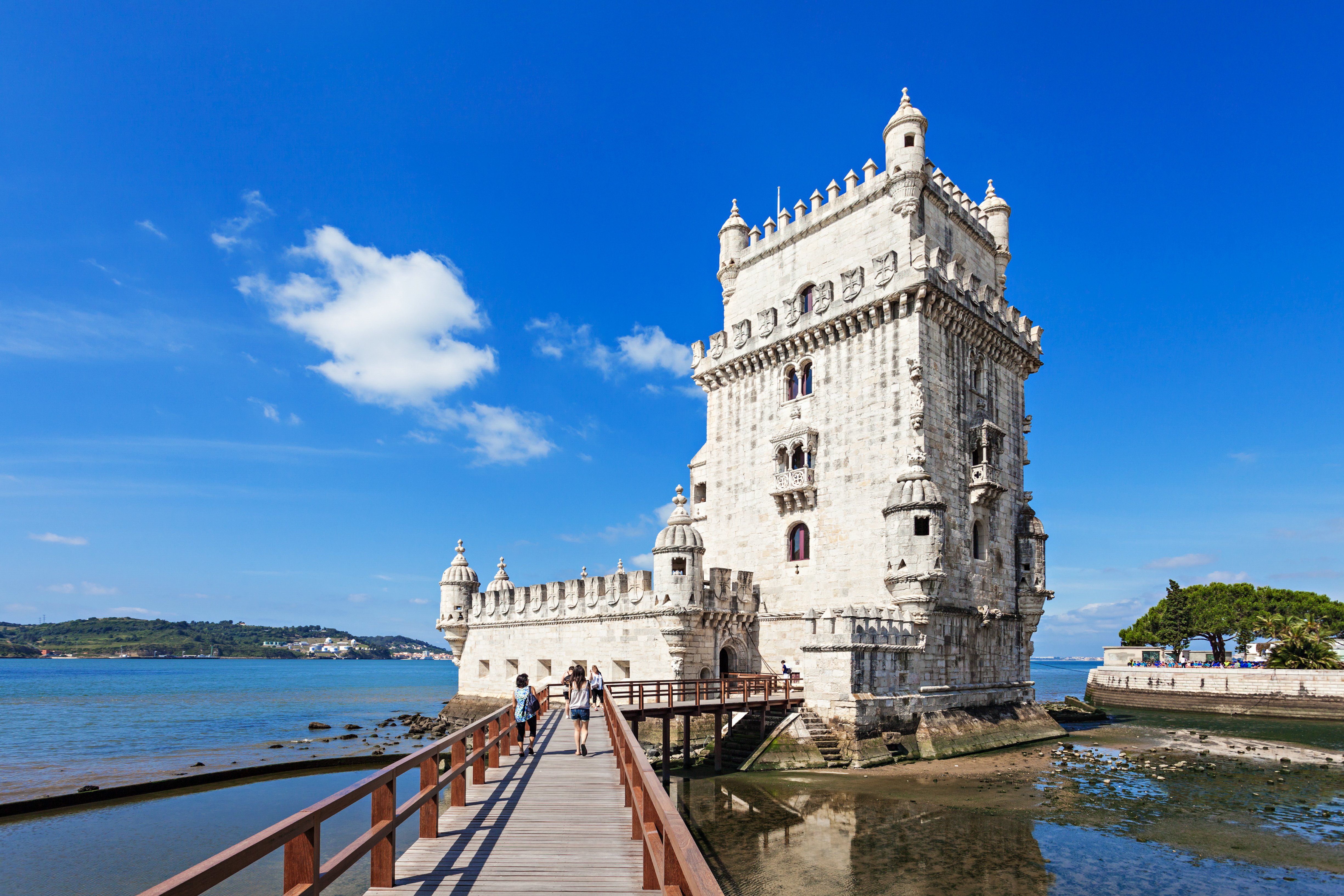 Lisbon Boat & Hop-on Hop-off Bus Pass (48 Hours)