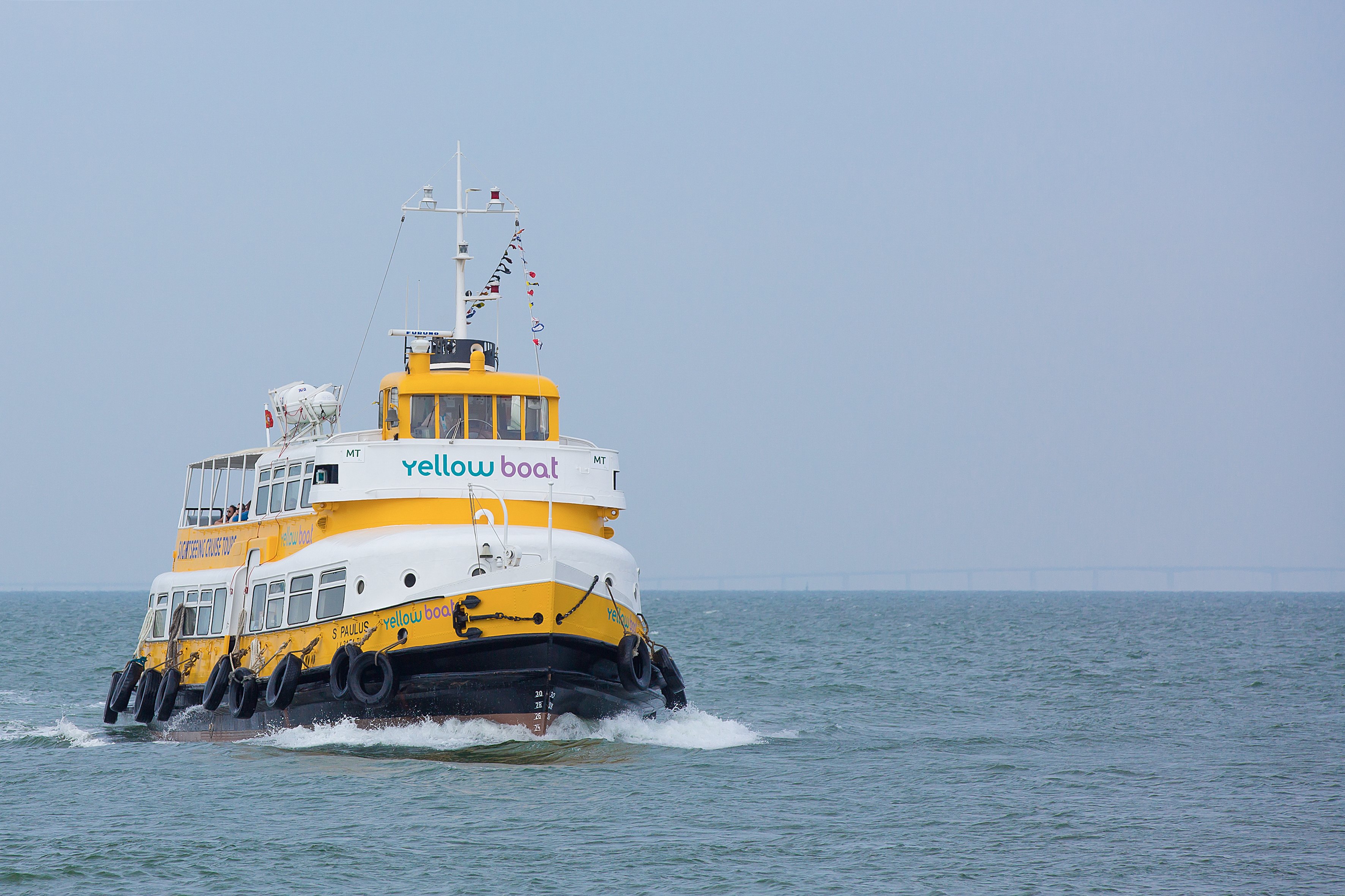 Lisbon Boat & Hop-on Hop-off Bus Pass (48 Hours)