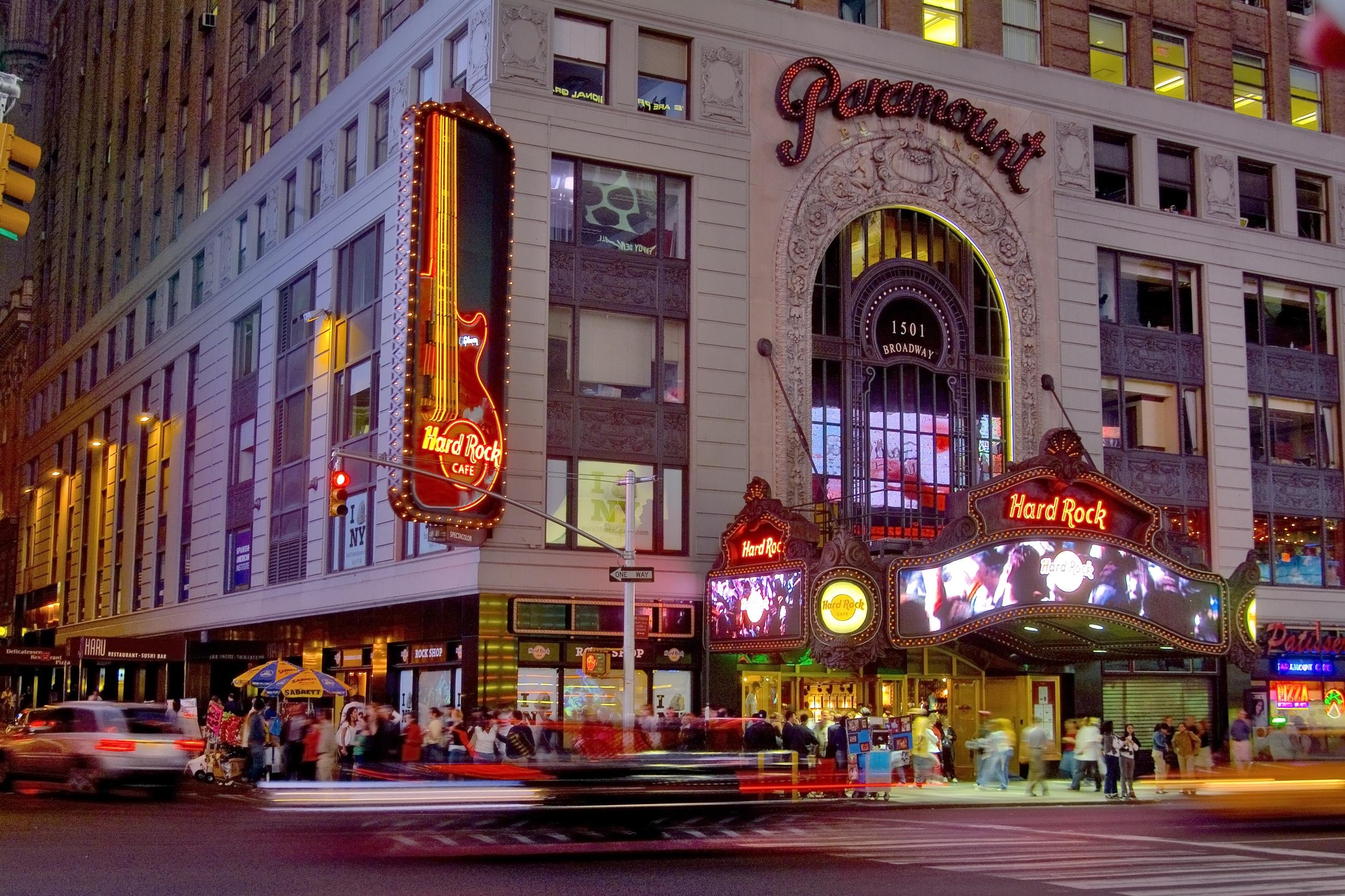 Hard Rock Cafe Times Square Dining Experience