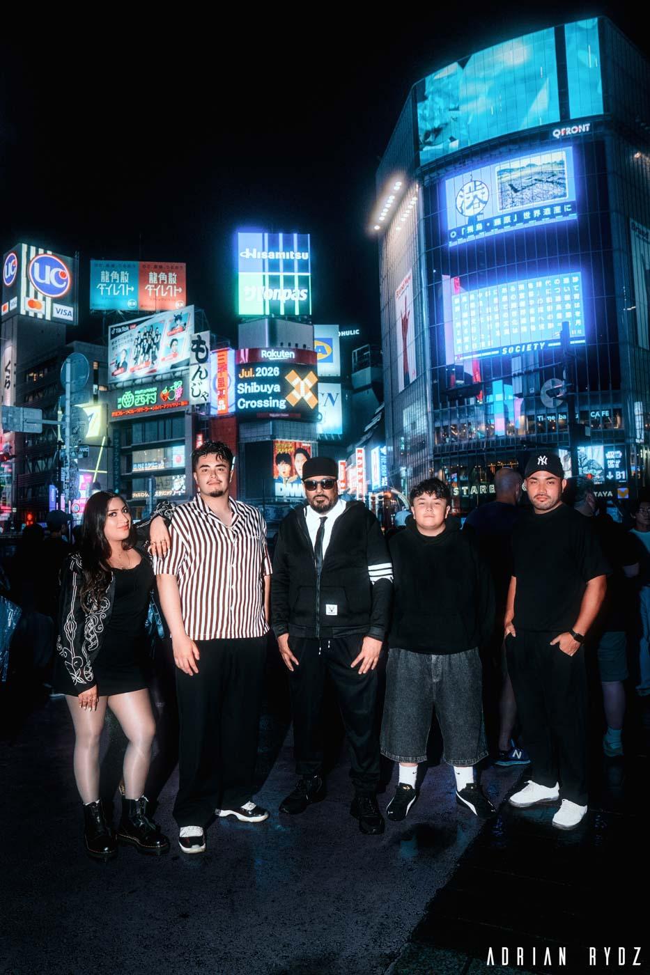 couples photoshoot in Tokyo — image 72