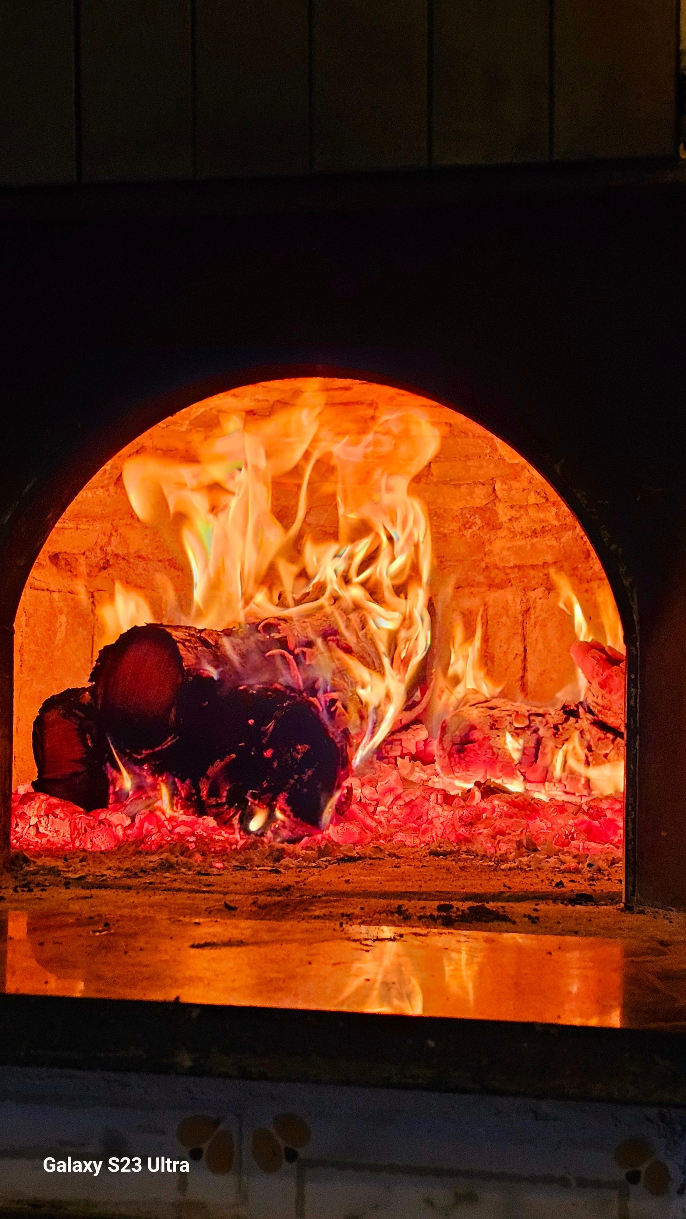 Sorrento Hands-On Cooking Class: Pizza, Pasta & Limoncello