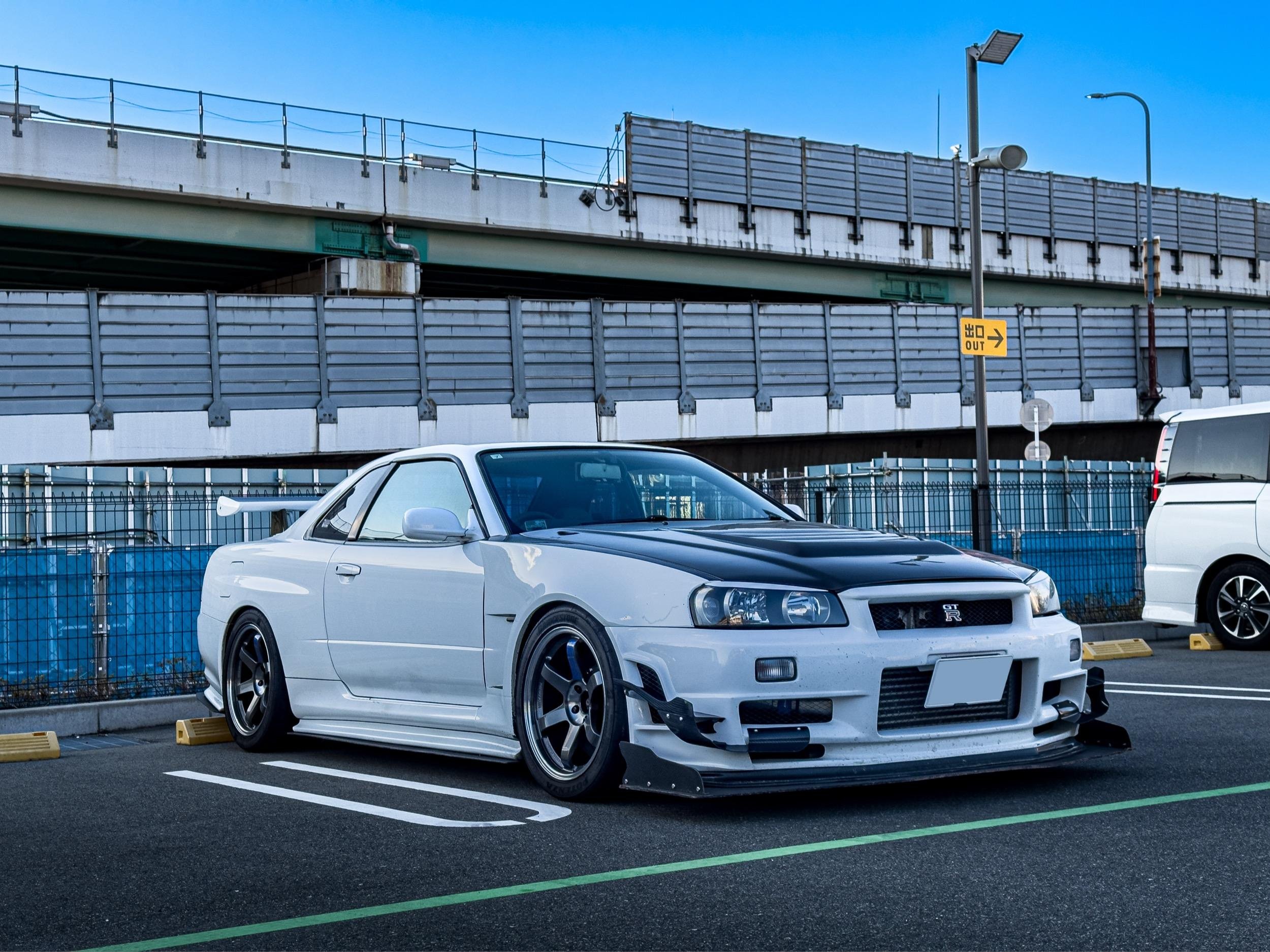 Osaka JDM Night Cruise: 630HP R34 GT-R Ride-Along