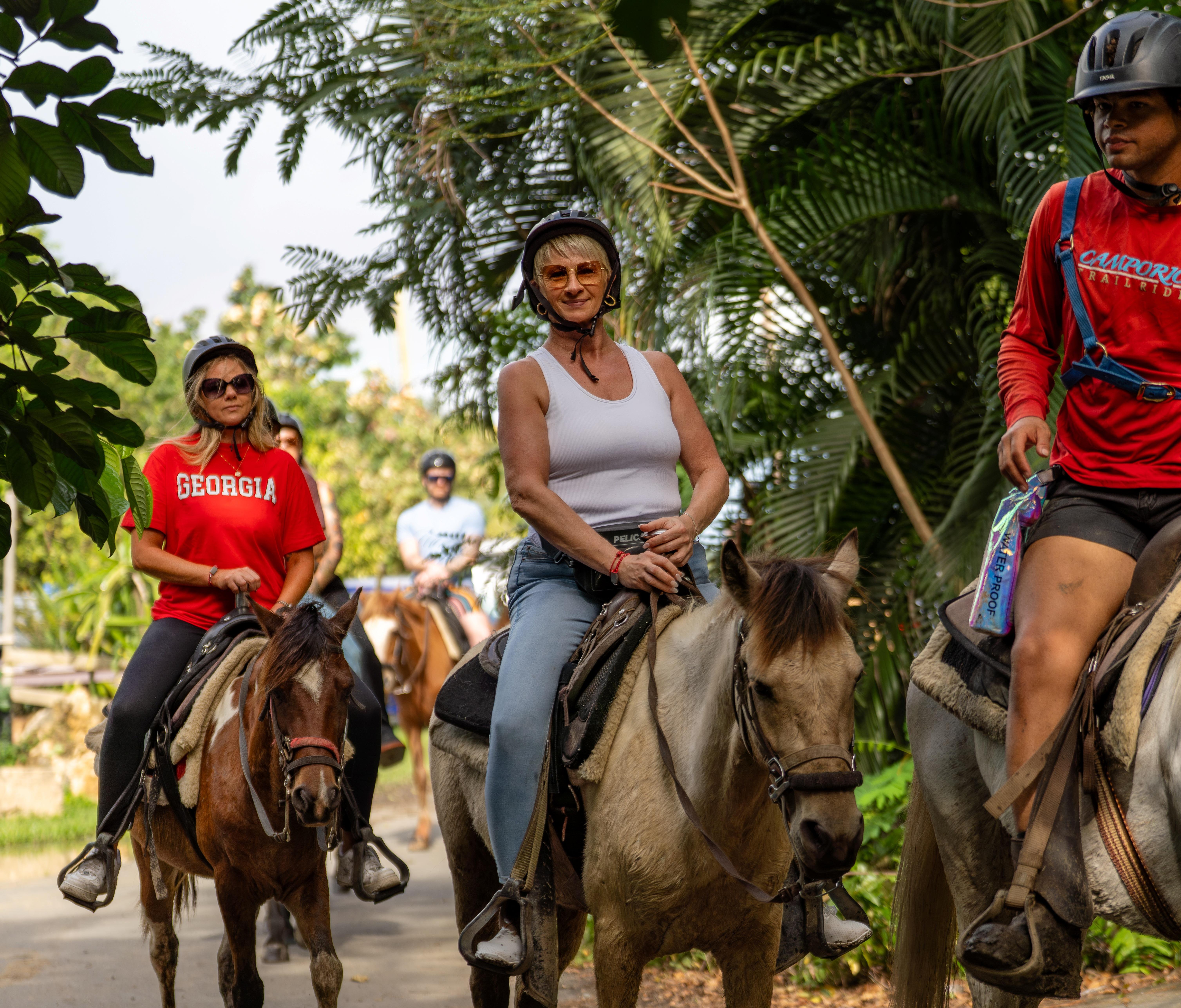 Hacienda Campo Rico: Private Ranch Horseback Adventure