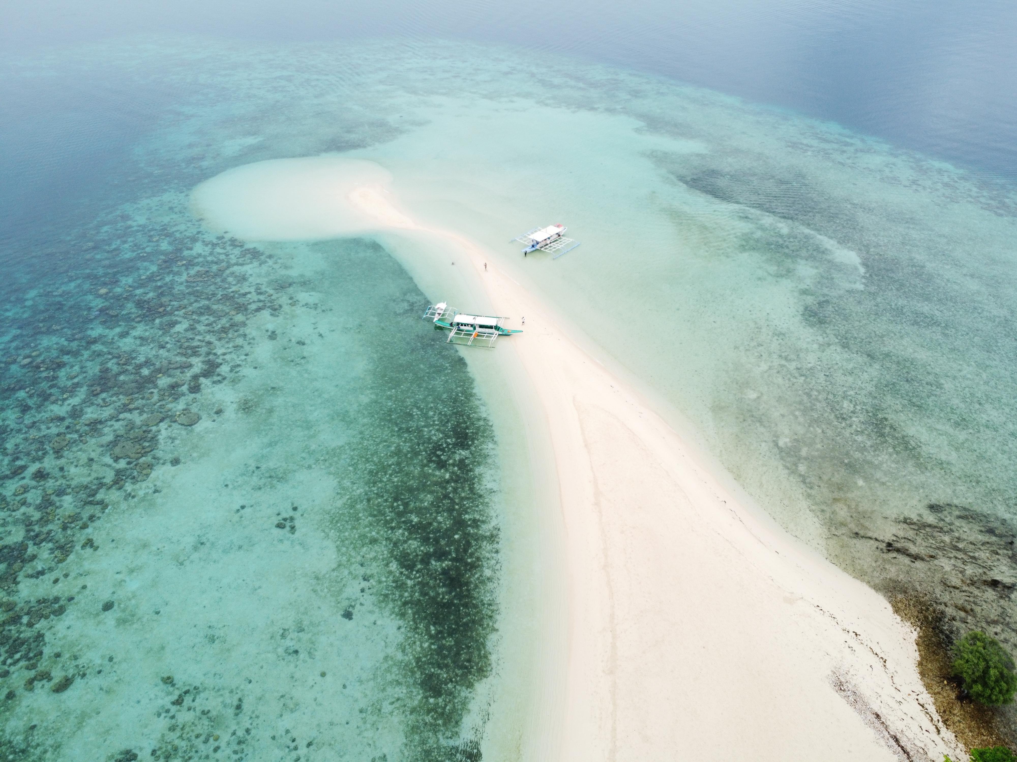 Coron Town: Island Hopping & Pristine Beaches Day Trip with Lunch